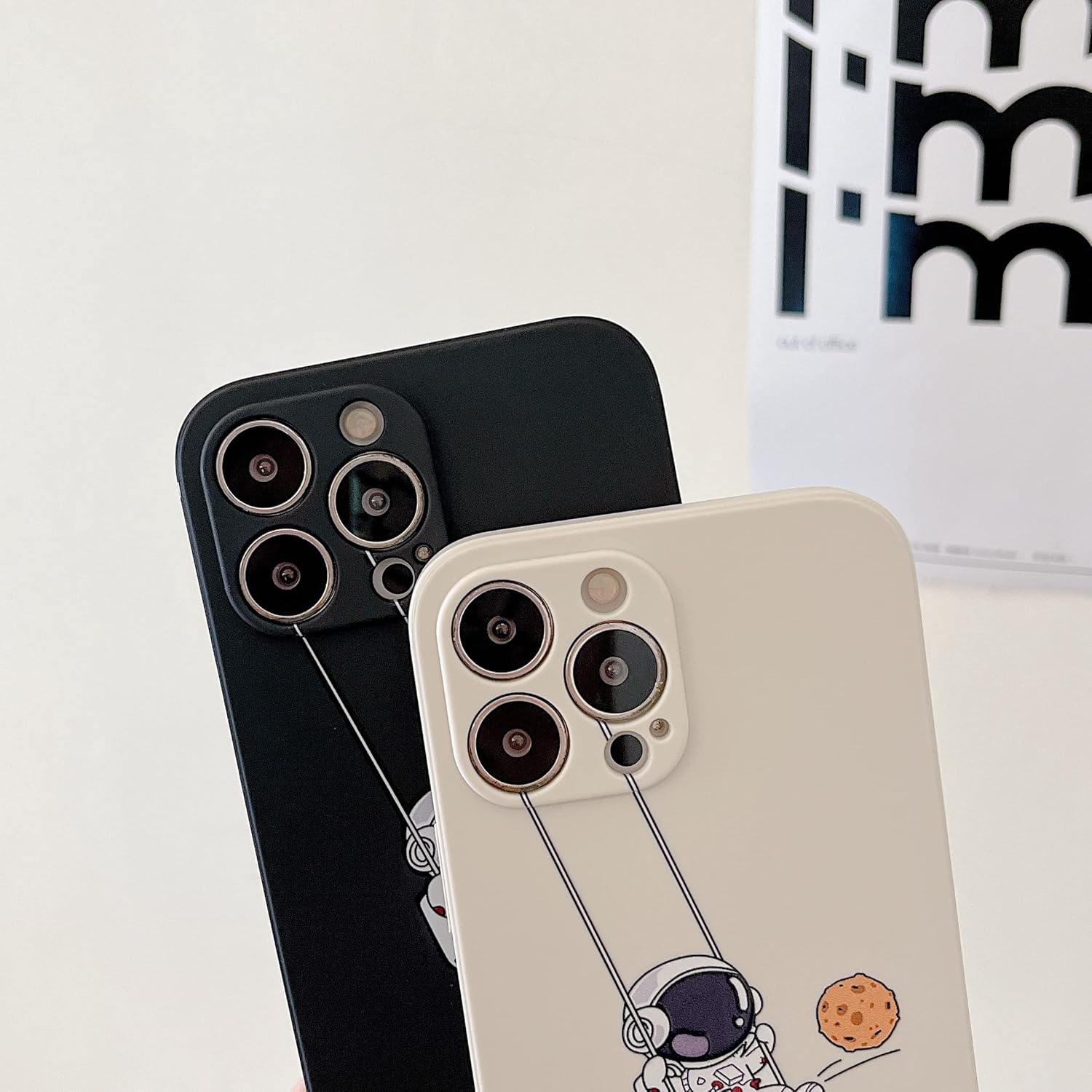 Linda funda para iPhone 11 Pro Max, diseño de astronauta, planeta y luna, diseño elegante de TPU suave, a prueba de golpes, antideslizante, funda