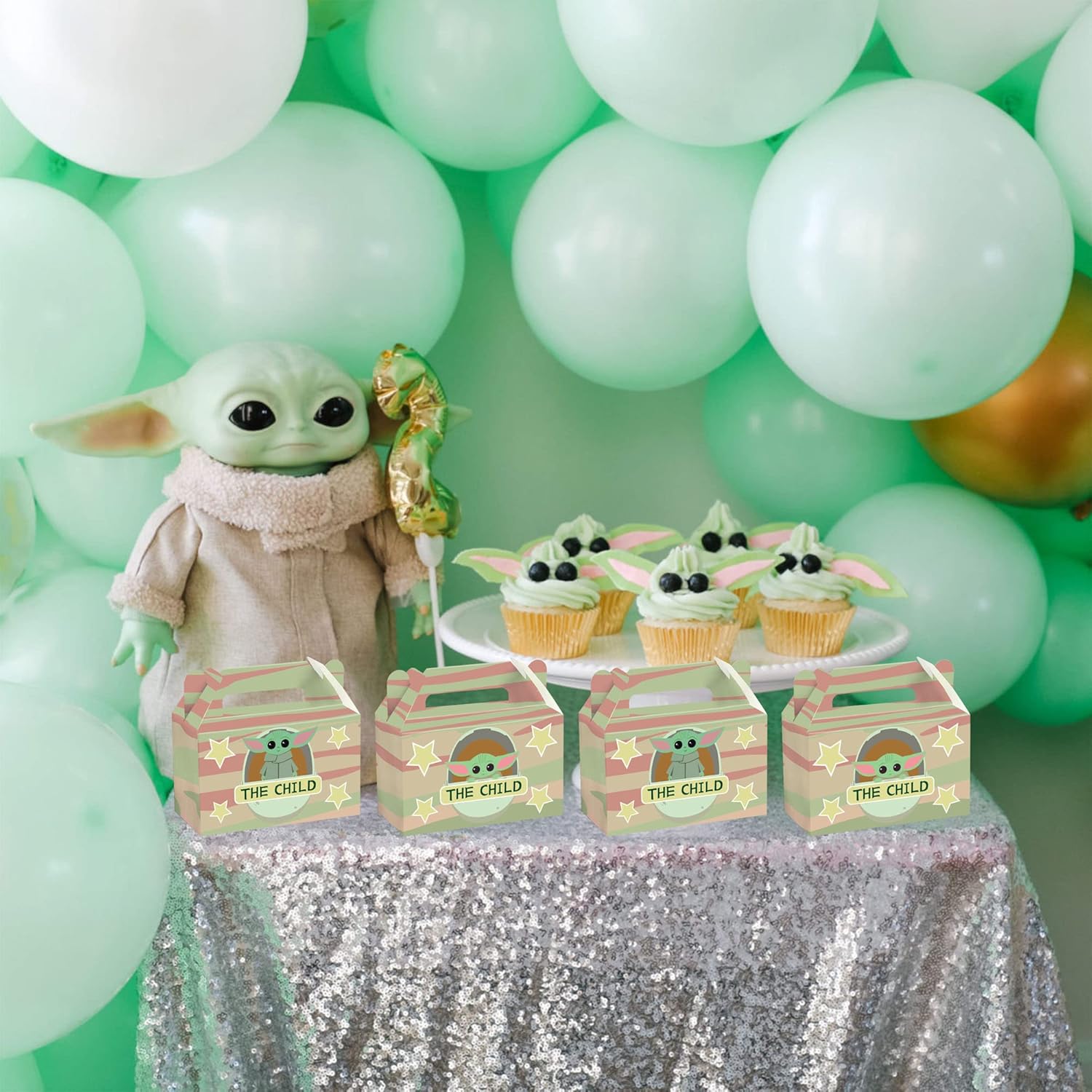 DOCOKY Caja de regalo de suministros para fiesta de cumpleaños de Yoda, decoración de fiesta de Yoda para bebé, caja de dulces de papel, recuerdos