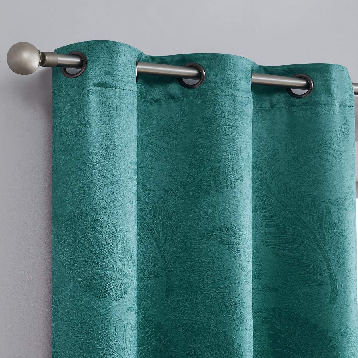 WARM HOME DESIGNS Par de 2 paneles divisores de ambientes extra anchos de 108 x 120 pulgadas en relieve con hojas 3D. Las cortinas de piso a techo