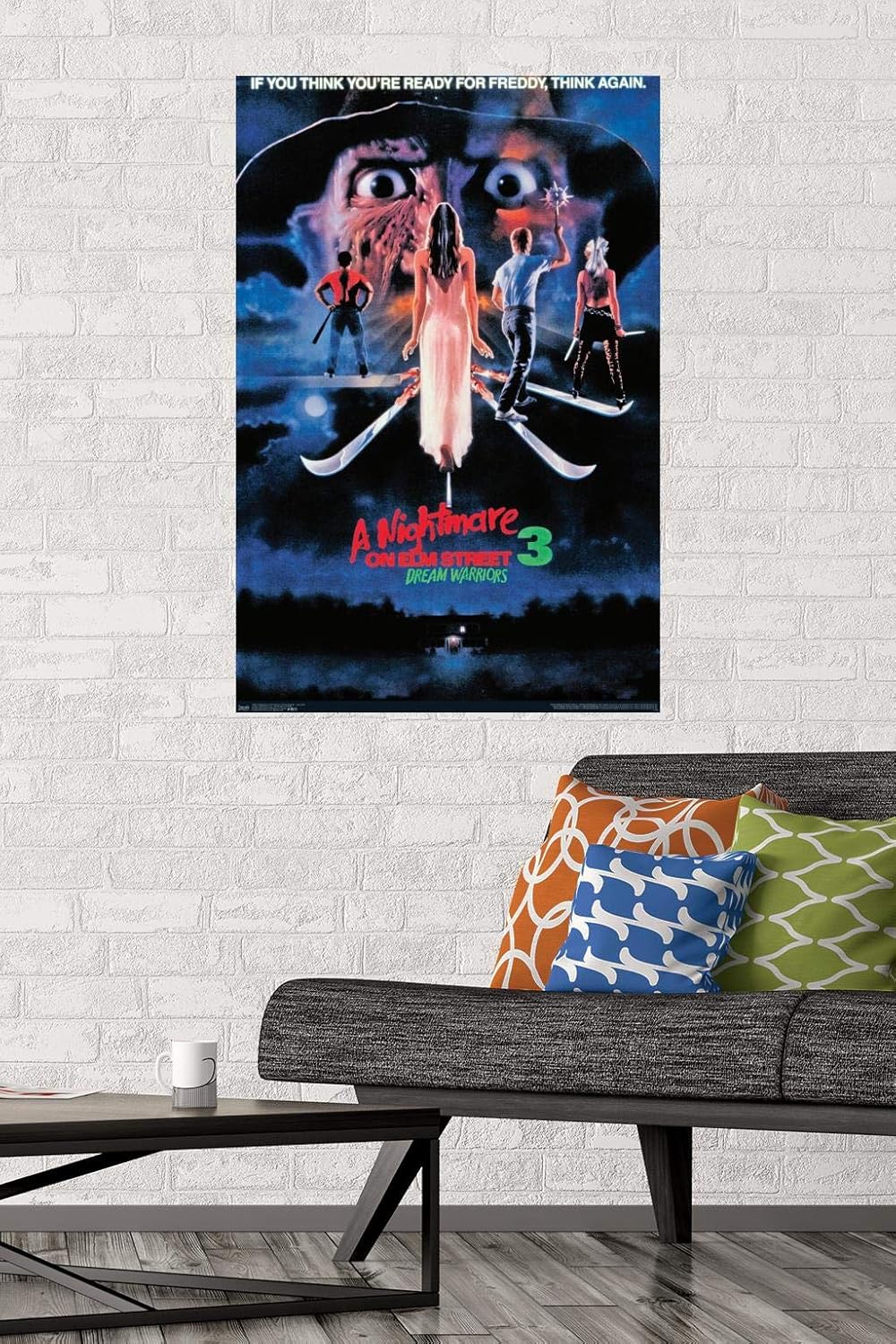 Trends International A Nightmare on Elm Street 3 Dream Warriors – Póster de pared de una hoja, 22.375 x 34 pulgadas, póster premium y paquete de