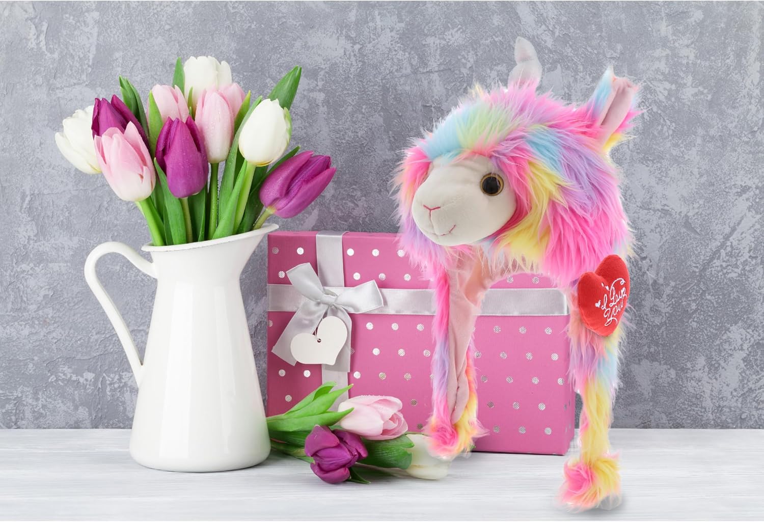 DolliBu Sombrero de peluche con texto en inglés “I Love You” de San Valentín, bonito animal de peluche con corazón rojo y nombre, regalo