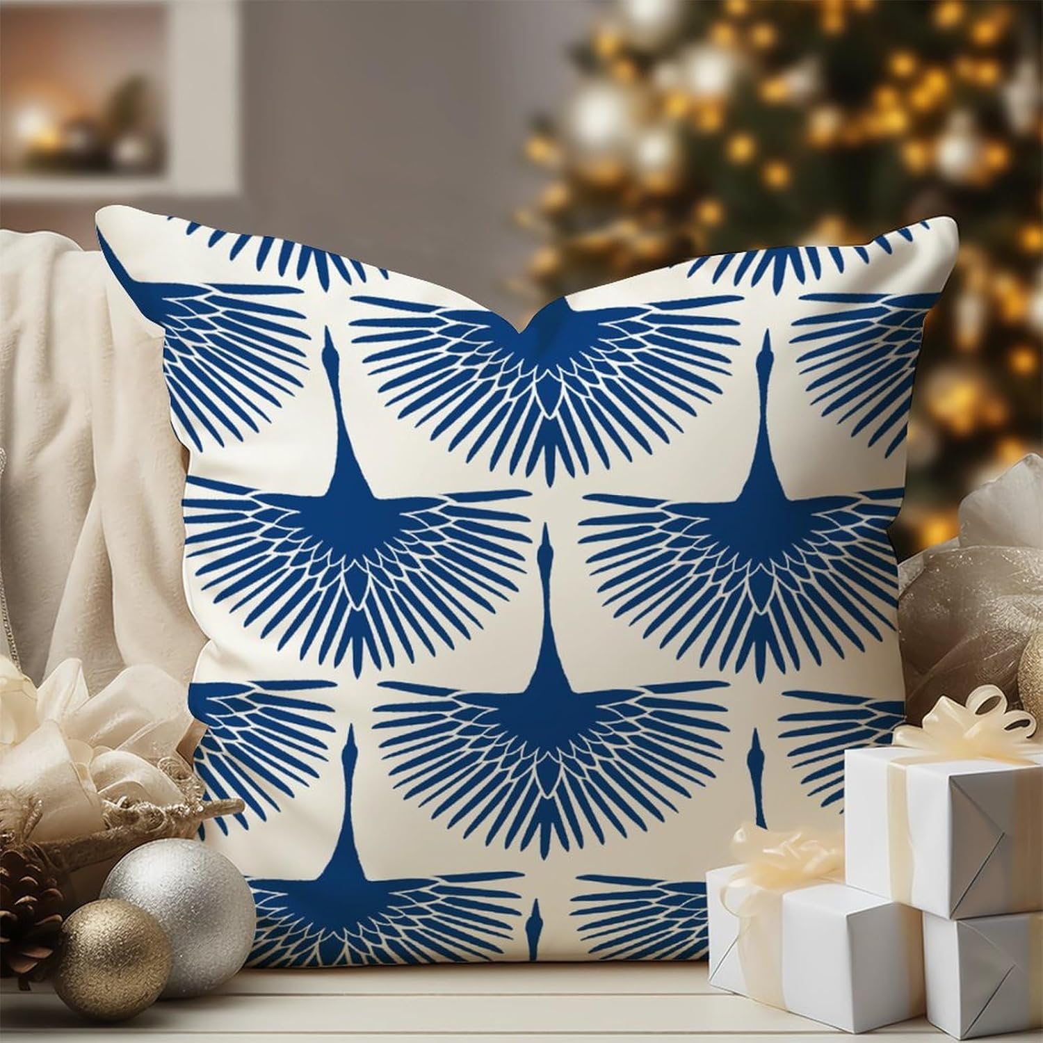 Swan Flock – Funda de cojín azul con diseño de pájaro azul, funda de almohada para sofá, chinoiserie japonesa, 16 x 16 pulgadas, almohadas de lino