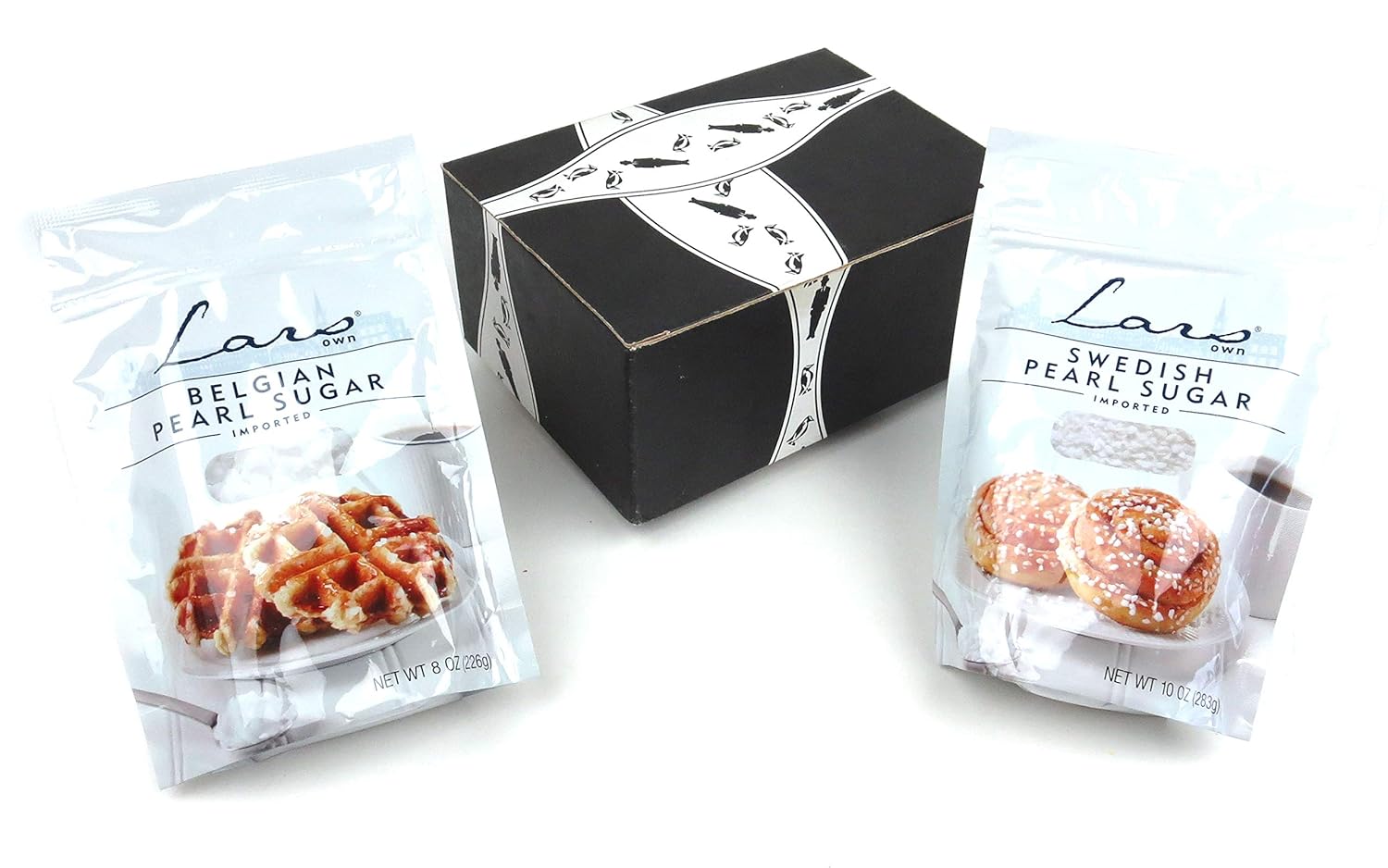 Lars’ Own Pearl Sugar Variety un paquete de 8 onzas de azúcar perlado belga y un paquete de 10 onzas de azúcar perlado sueco en una caja BlackTie (2
