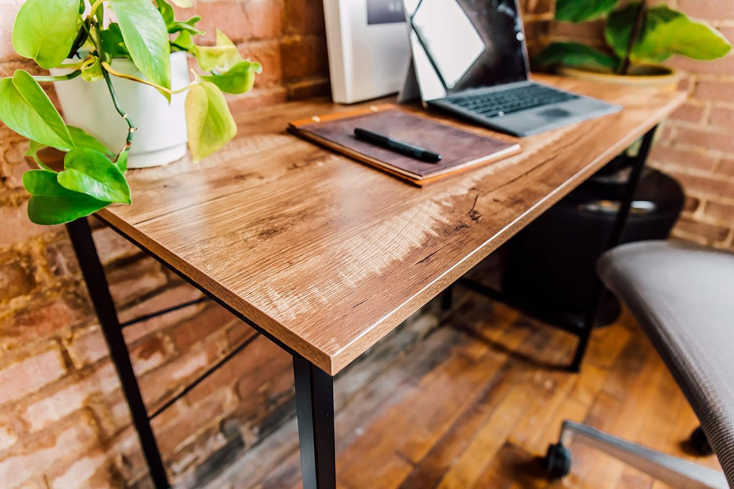 OneSpace Bellamy – Escritorio para computadora, roble clásico