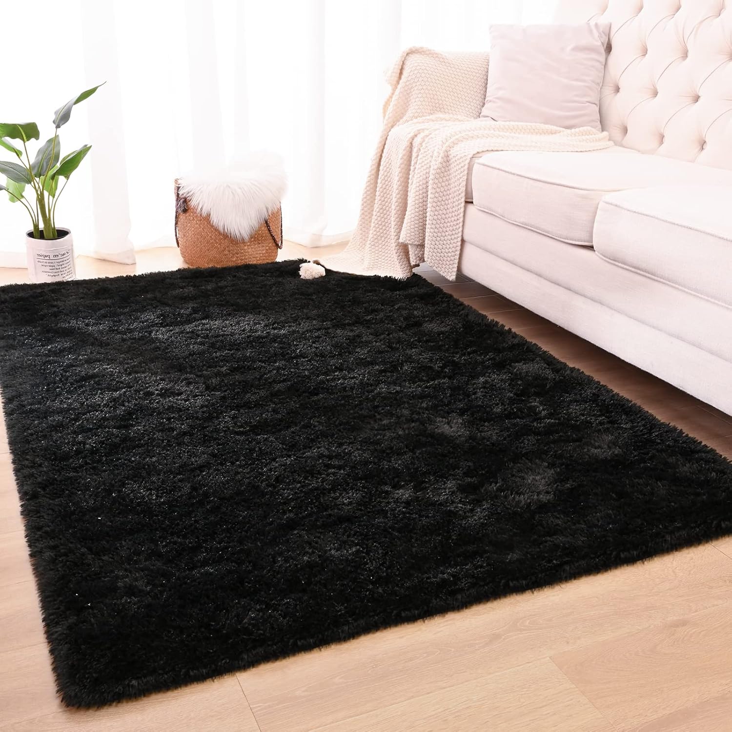 Maxsoft Alfombra mullida de pelo largo para dormitorio, alfombra negra de 6 x 9 pies, para sala de estar, guardería, mesita de noche, alfombra de