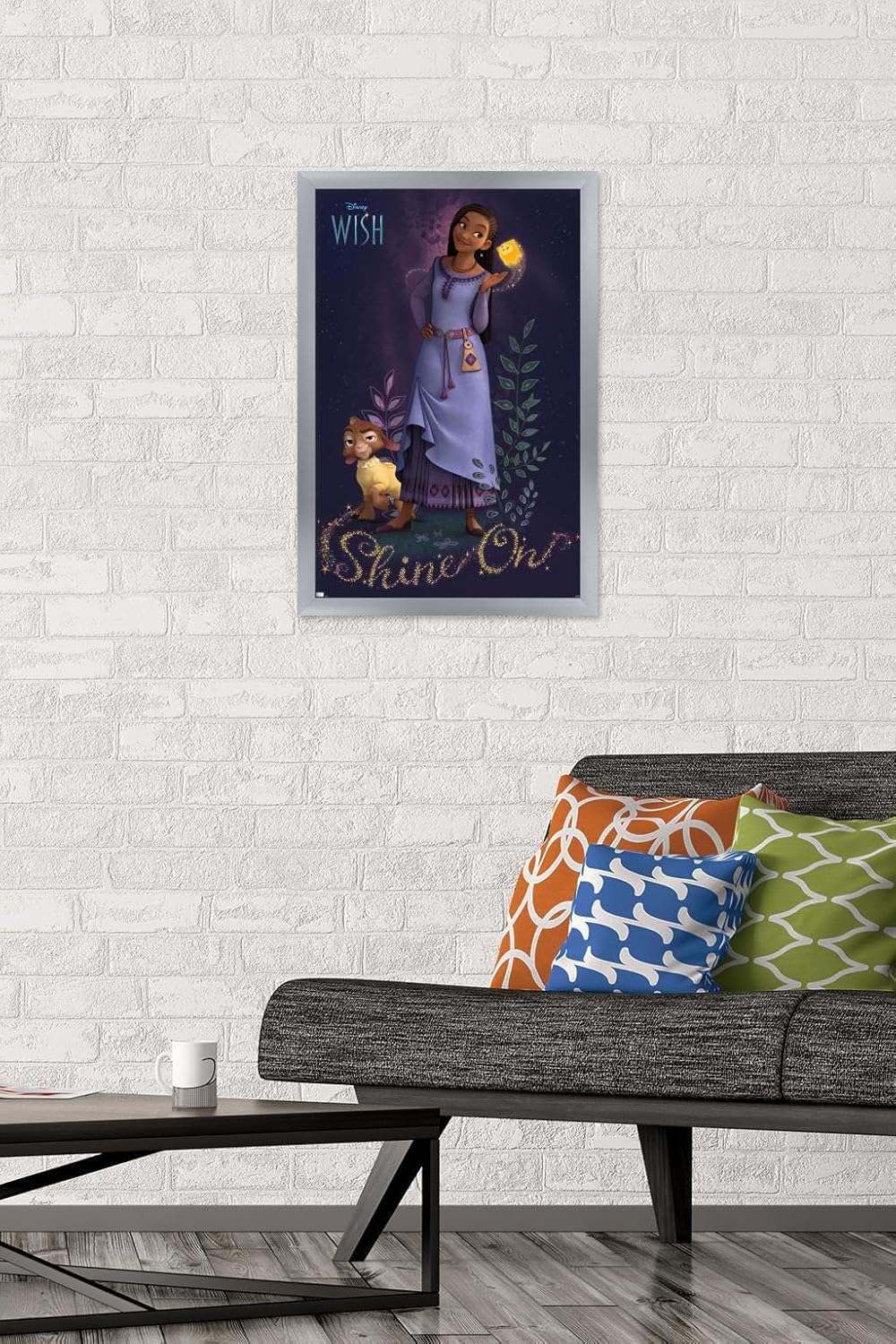 Trends International Disney Wish – Póster de pared Asha, 14.72 x 22.37 pulgadas, versión enmarcada plateada