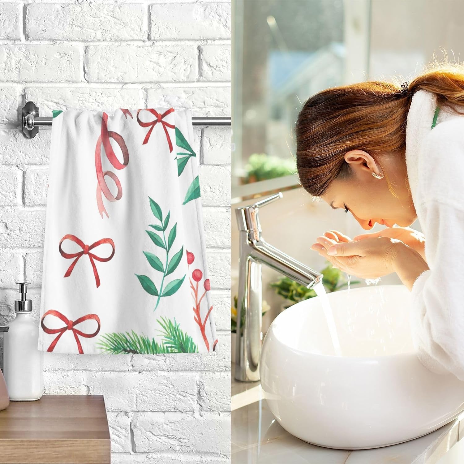 ZOEO Christmas Leaves and Berries Bath Hand Towels 2 Pcs Absorbent Face Towel Soft Breathable Cotton Towel Set for Bathroom Kitchen Hotel Spa Decor