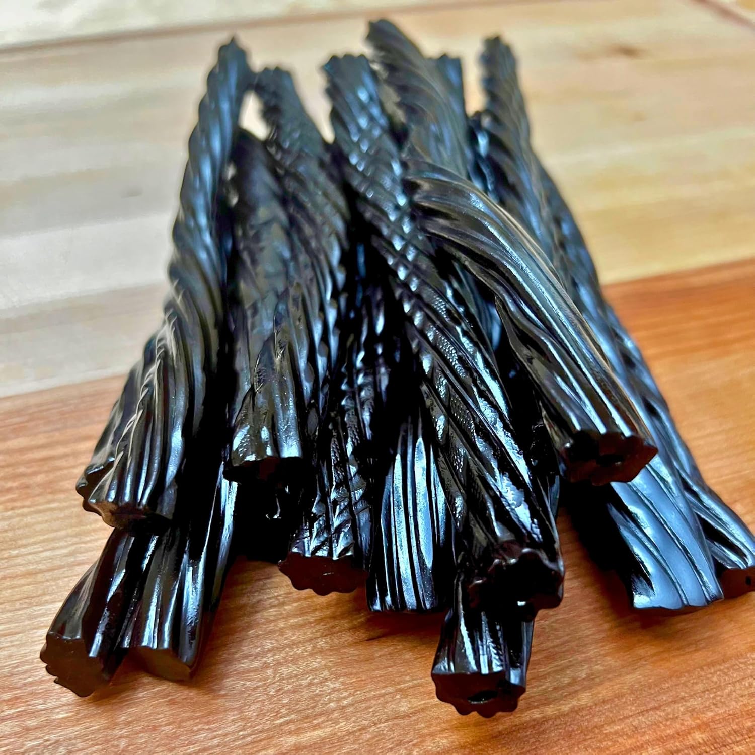 Caramelo de regaliz negro  Lick-o-rish 3 libras en total (juego de 3 bolsas, 1 libra cada una)