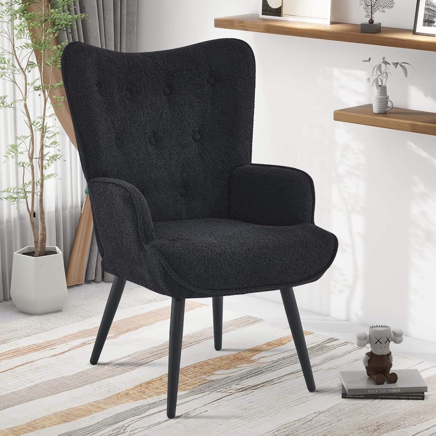 Furnimart Silla decorativa de piel sintética negra con respaldo de ala, silla moderna para sala de estar, cómoda silla de invitados para oficina,