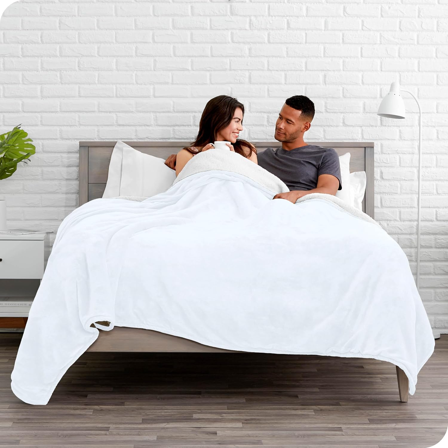 Bare Home Manta de forro polar Sherpa – Manta matrimonialQueen – Manta para cama, sofá, camping y viajes – Cálida y ligera – Manta de felpa