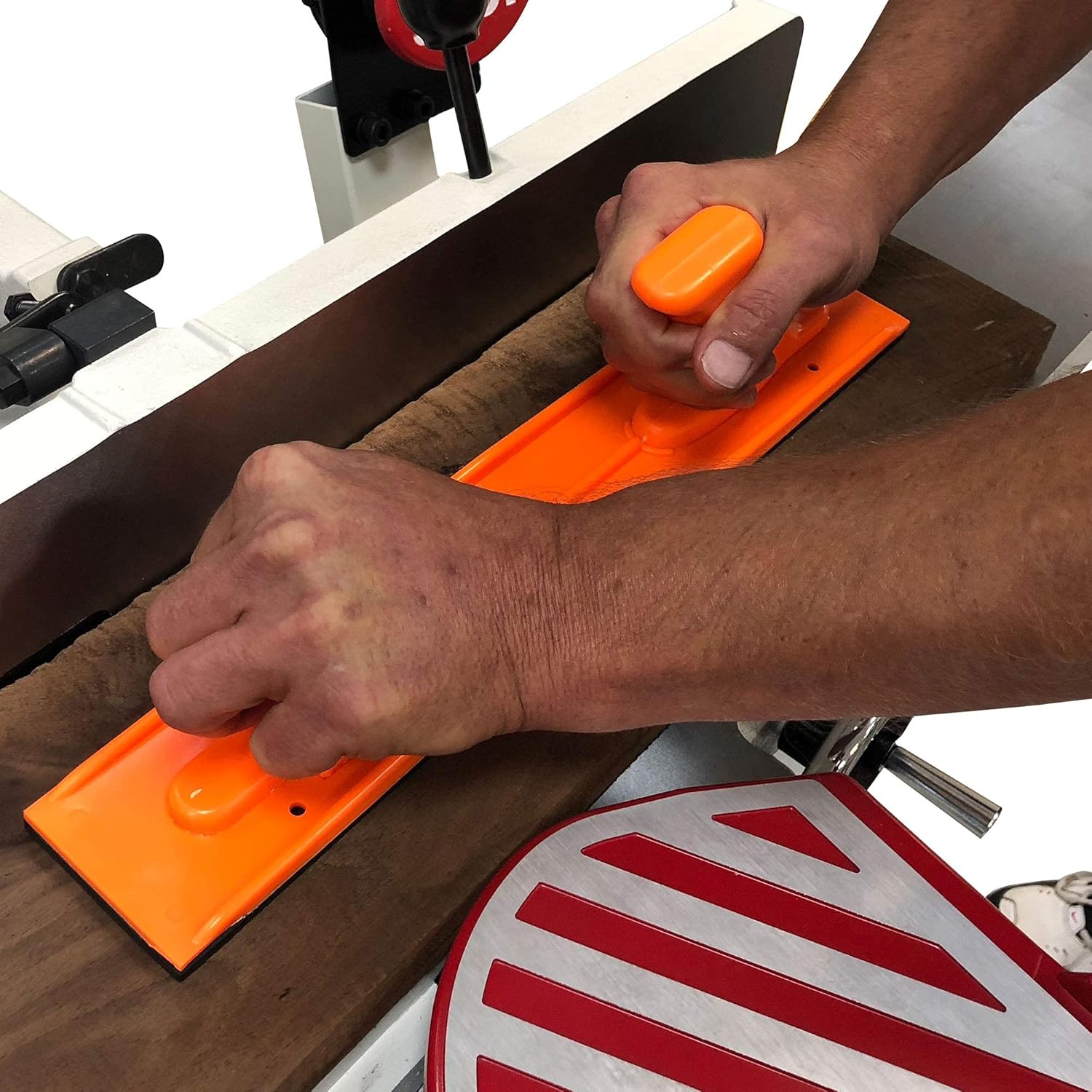 Kit de seguridad de 5 piezas y 2 bloques de empuje de agarre Gator ideales para carpinteros para uso en sierras de mesa, mesas de enrutador, juntas
