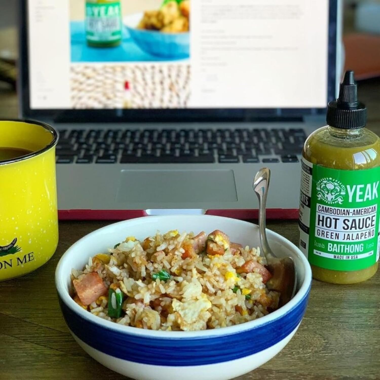 Yeak Inc Salsa picante Baithong Green Jalapeño para filetes Fideos Tacos Salsa Camboyano-Americana (Jalapeño Verde BAITHONG) Nivel de calor Medio