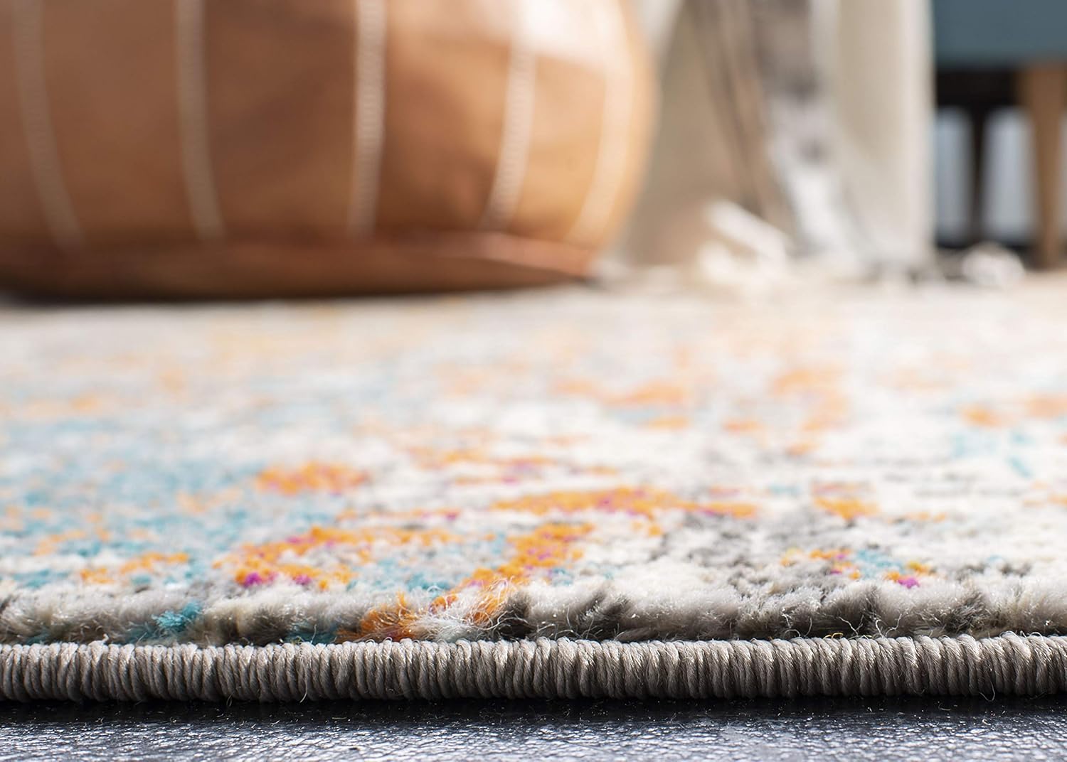 SAFAVIEH Colección Madison MAD460A – Alfombra con diseño abstracto moderno, no desprende pelusa, de fácil cuidado, para zonas de alto tráfico en