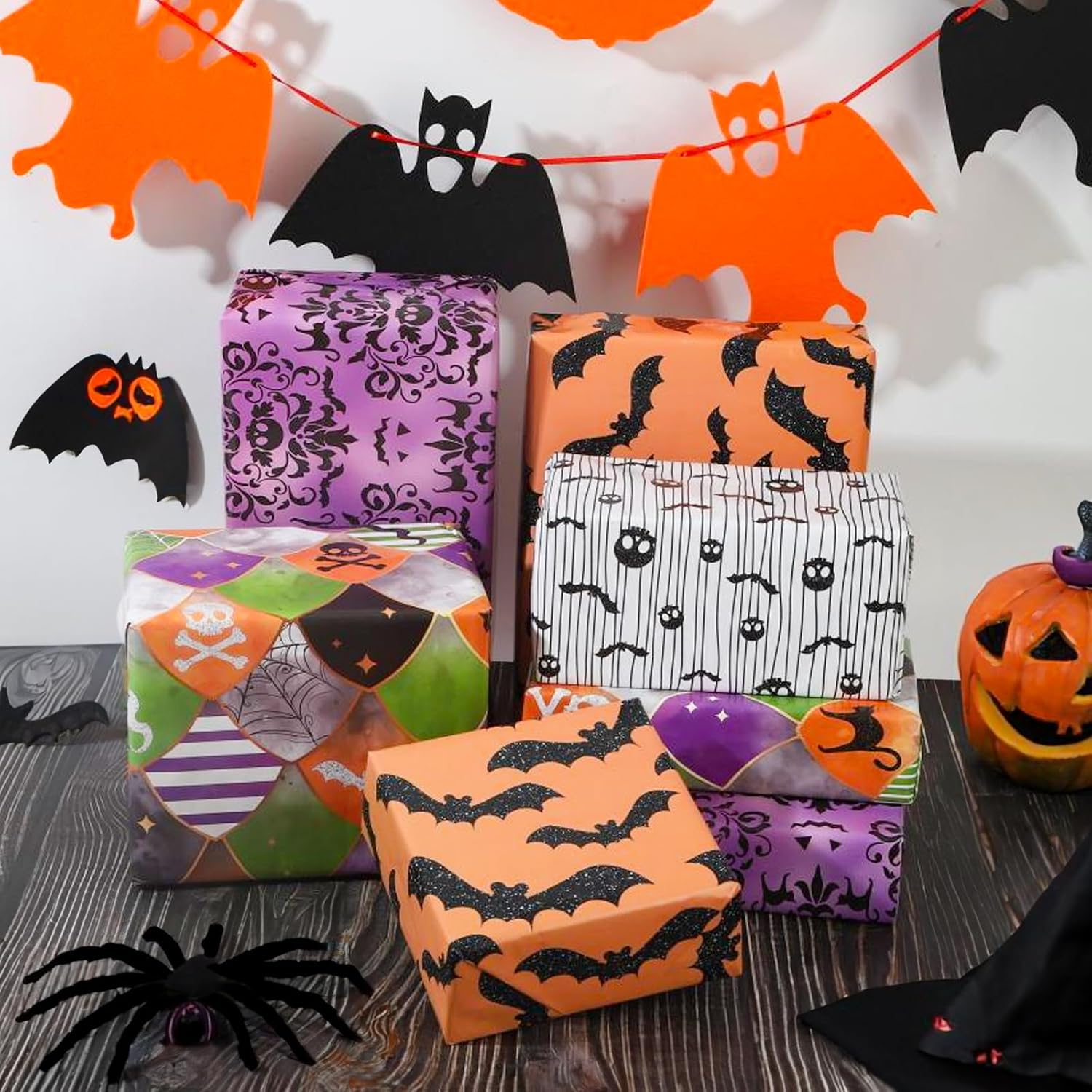 Dtiafu Papel de regalo de Halloween para niños, niñas, mujeres, hombres y niños, 10 hojas de papel de regalo de fantasma gótico con patrones de