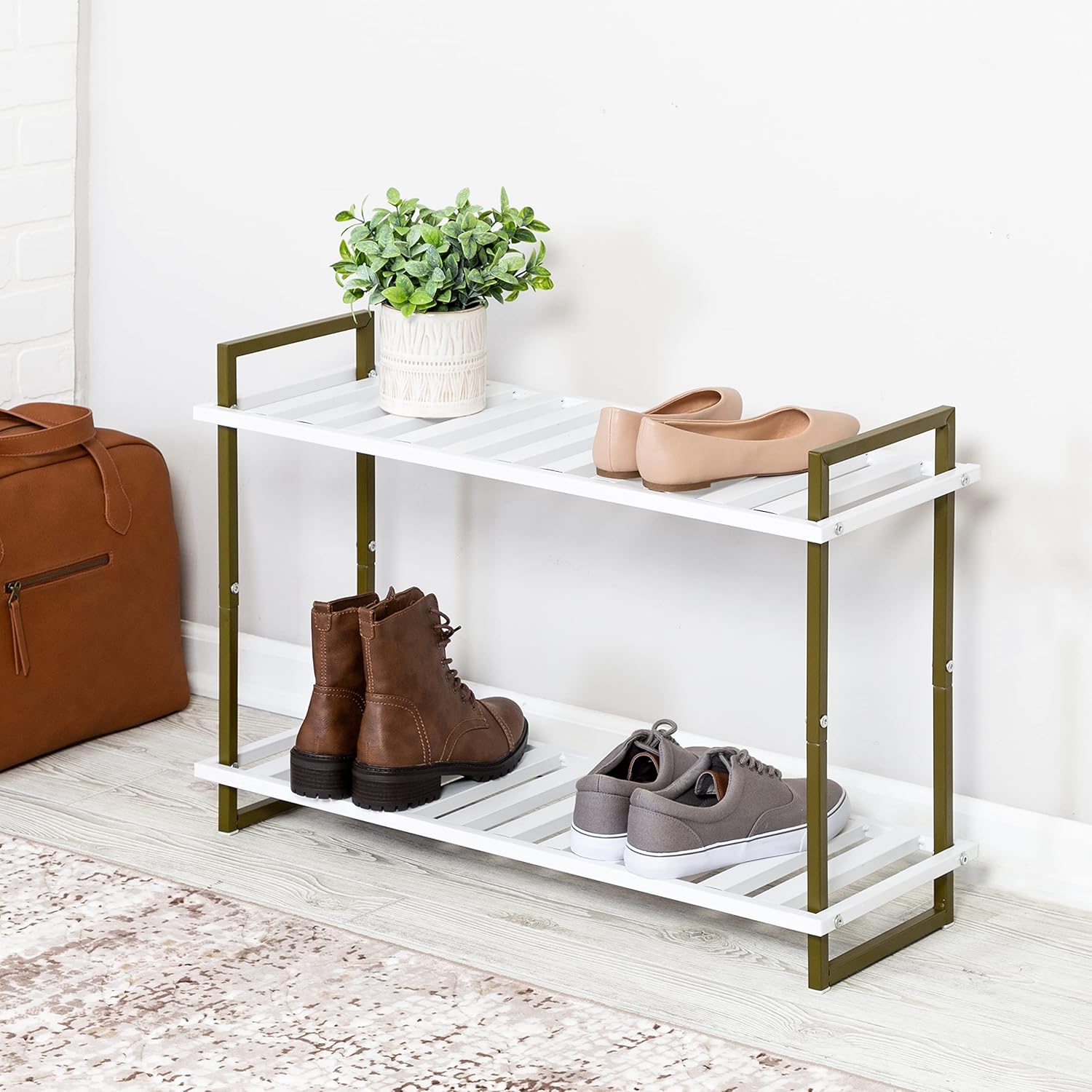 Honey-Can-Do Zapatero tubular metálico de 2 niveles, verde oliva y blanco SHO-09133 Olive
