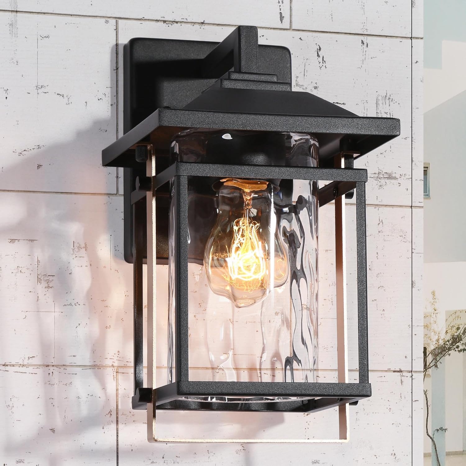 Luces de pared para exteriores, apliques de pared exterior con vidrio texturizado, agua dorada negra y luz rectangular antioxidante para porche,