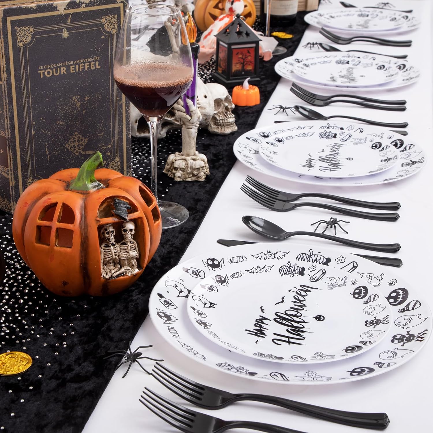 YOUBET 60 platos de Halloween, platos de plástico de Feliz Halloween, platos desechables blancos y negros, 30 platos de cena, 30 platos de postre,