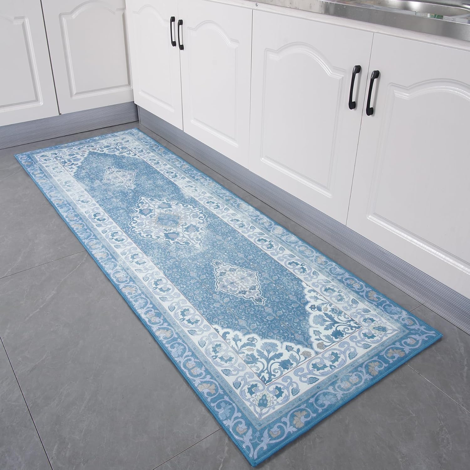 Alfombra de pasillo para dormitorio, alfombra azul de 2 x 6 pulgadas, alfombra floral pequeña para cocina, lavandería, entrada, alfombra de