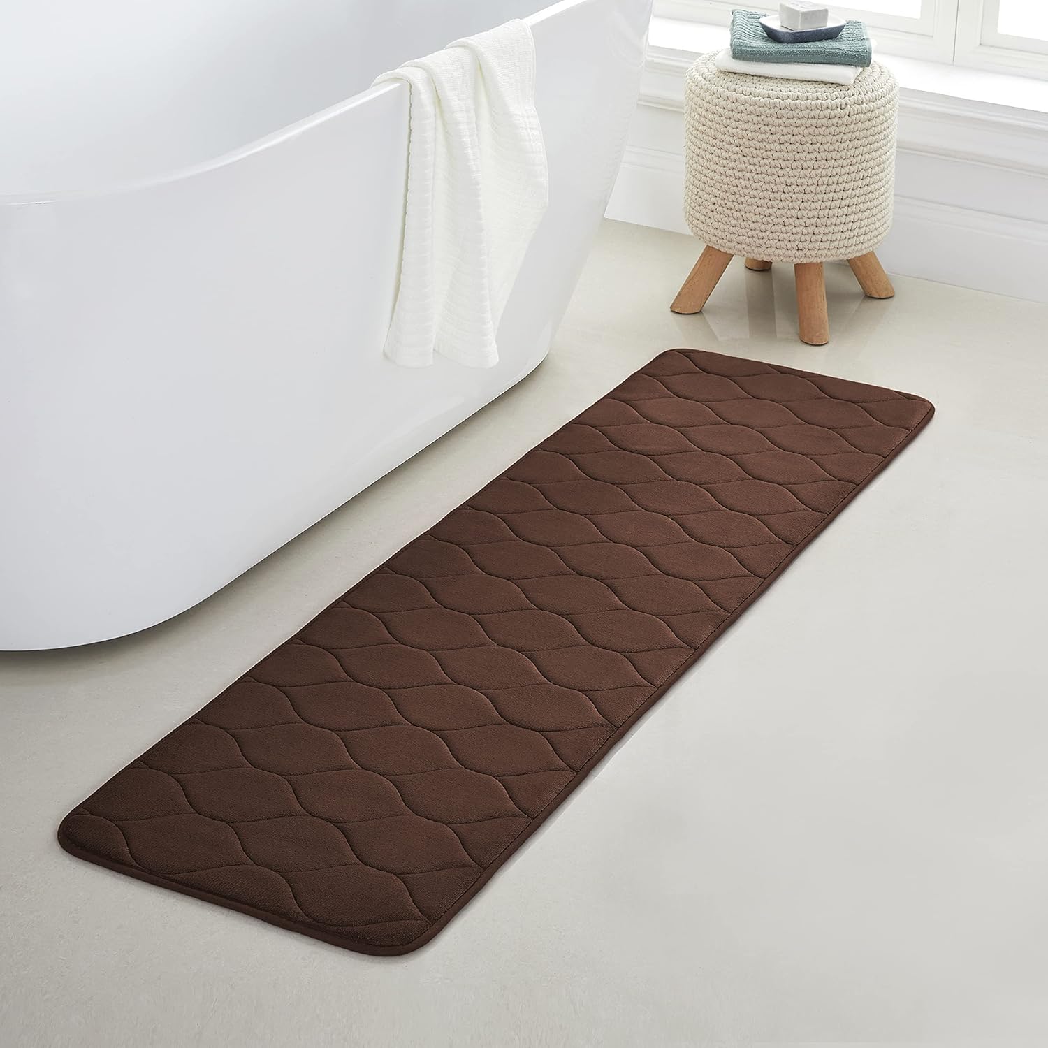 Alfombra de baño con diseño ovalado en relieve de espuma viscoelástica de color sólido, suave, con respaldo de PVC antideslizante