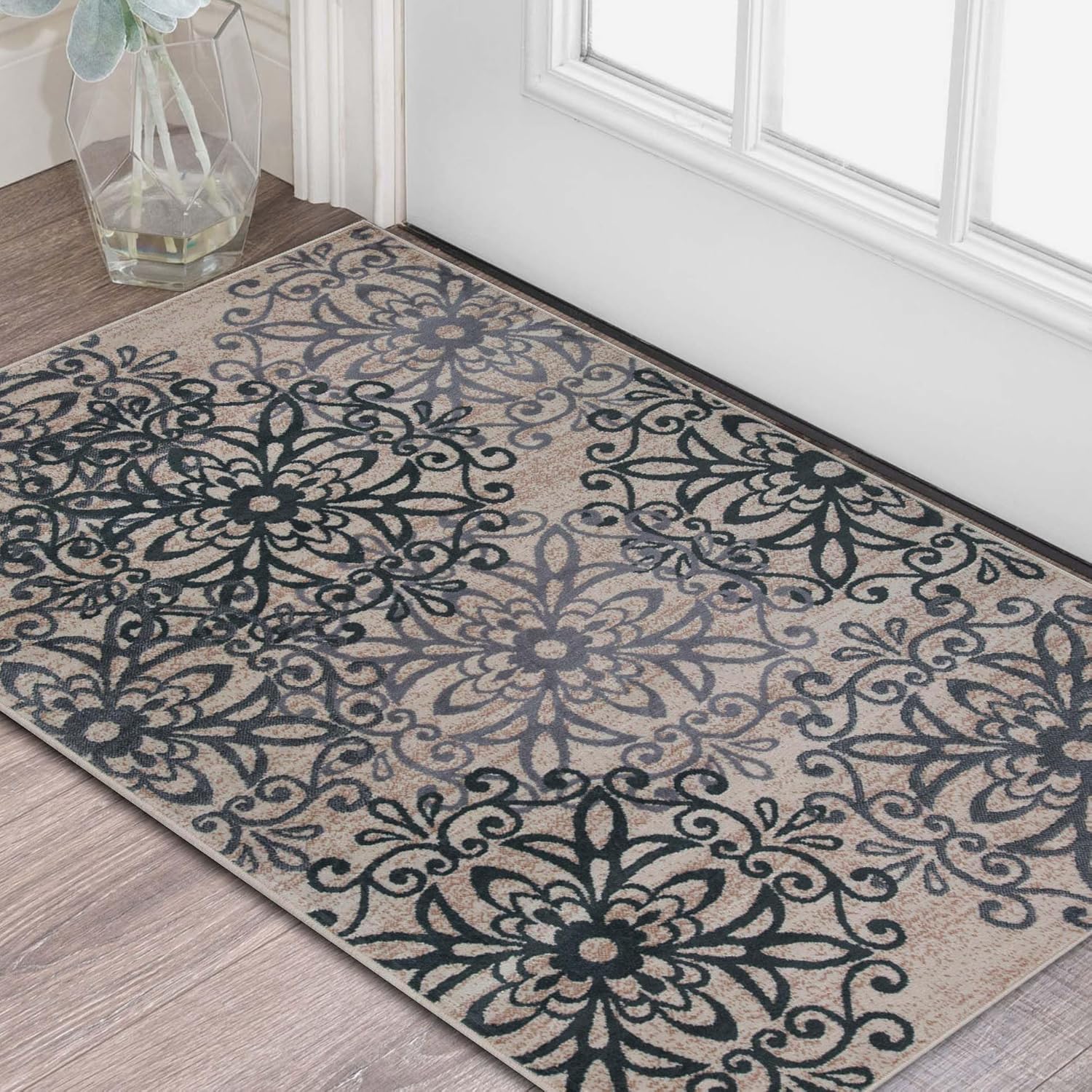 SUPERIOR  Alfombra de área contemporánea de la colección Leigh – Alfombra moderna de 516 de pulgada (8 mm) de pelo con diseño de medallón floral con
