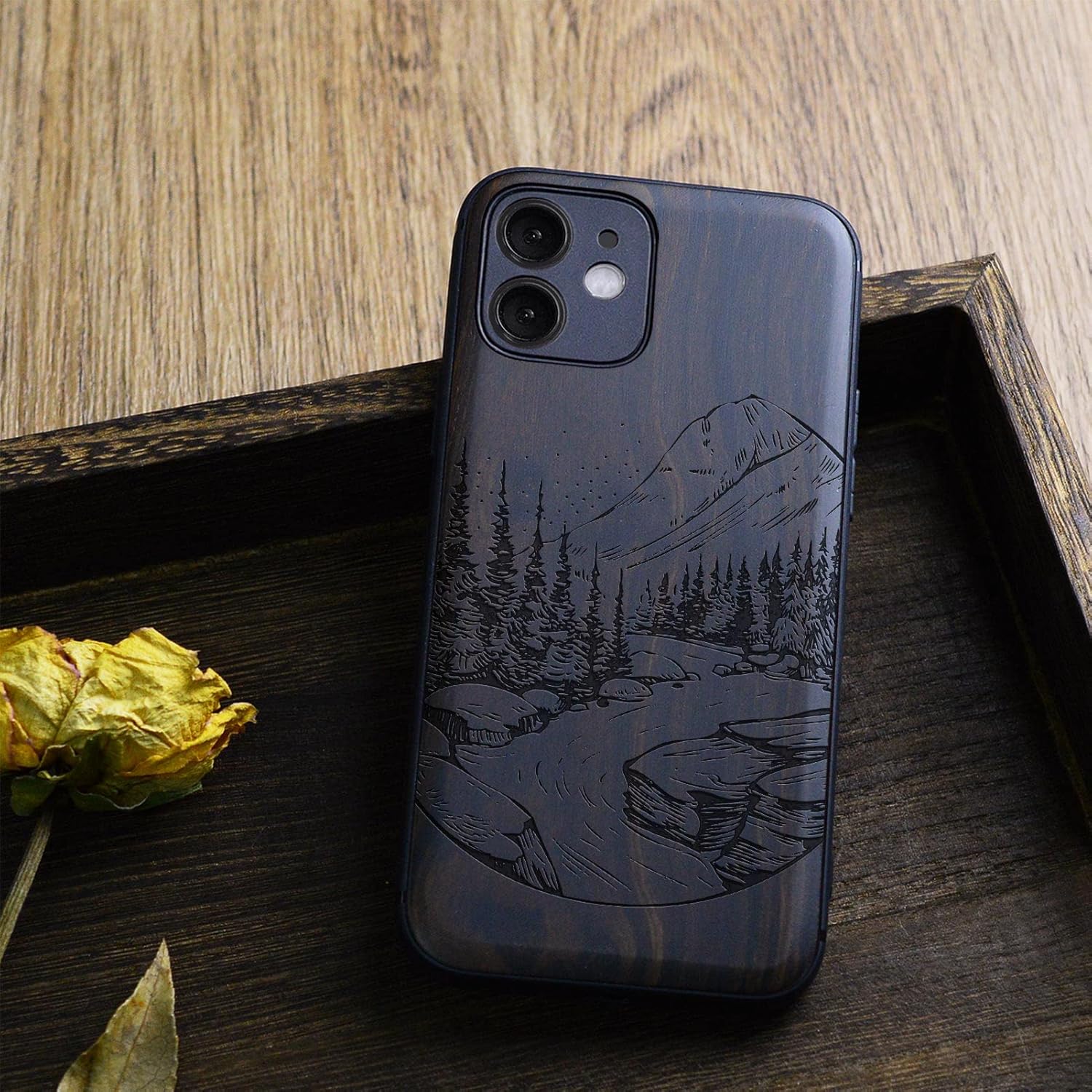Carveit Funda magnética de madera para iPhone 12 madera natural y TPU suave negro a prueba de golpes, funda de madera única compatible con magsafe