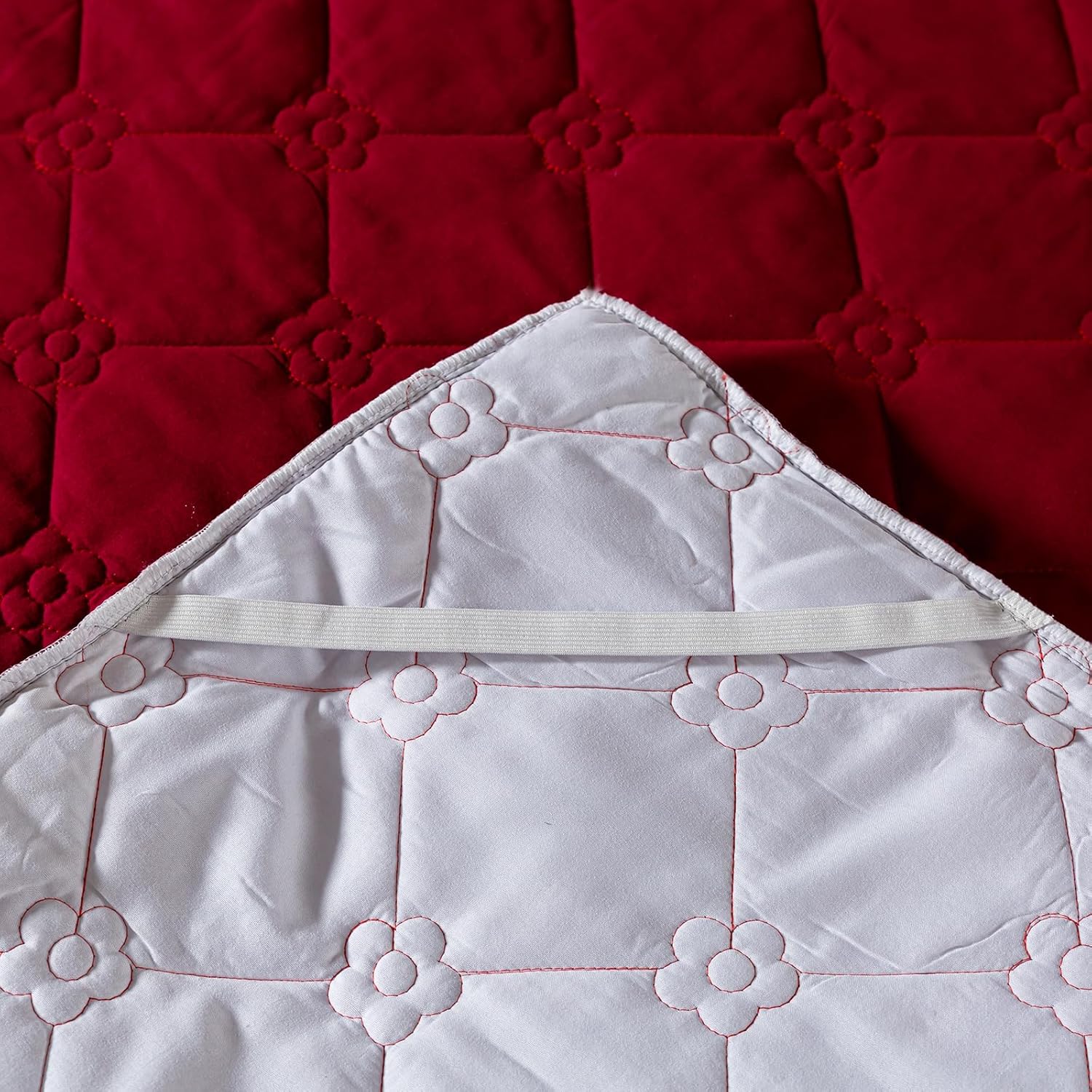 Beyeutao Falda de cama tamaño California King, faldas de cama color burdeos de 72 x 84 pulgadas, sábana bajera ajustable con volantes de algodón de