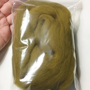 HR085-030 Lana Roving para fieltro, 1 onza verde oliva merino 100% lana de grado fino 1.06 oz 1 oz MOREZMORE HR085-030 Lana Roving para fieltro, 1 onza verde oliva merino 100% lana de grado fino 1.06 oz 1 oz MOREZMORE