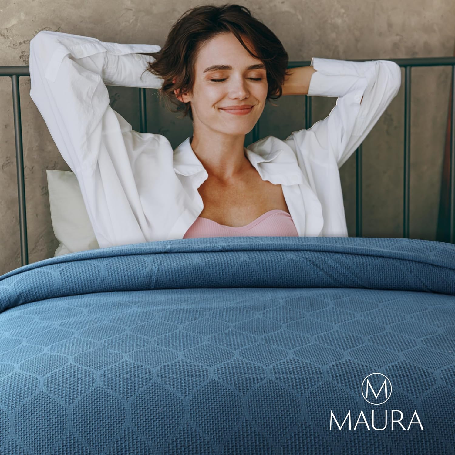 Maura Mantas finas y ligeras. Manta térmica decorativa 100% algodón, diseño jacquard satinado. Manta transpirable, acogedora y perfecta para colocar