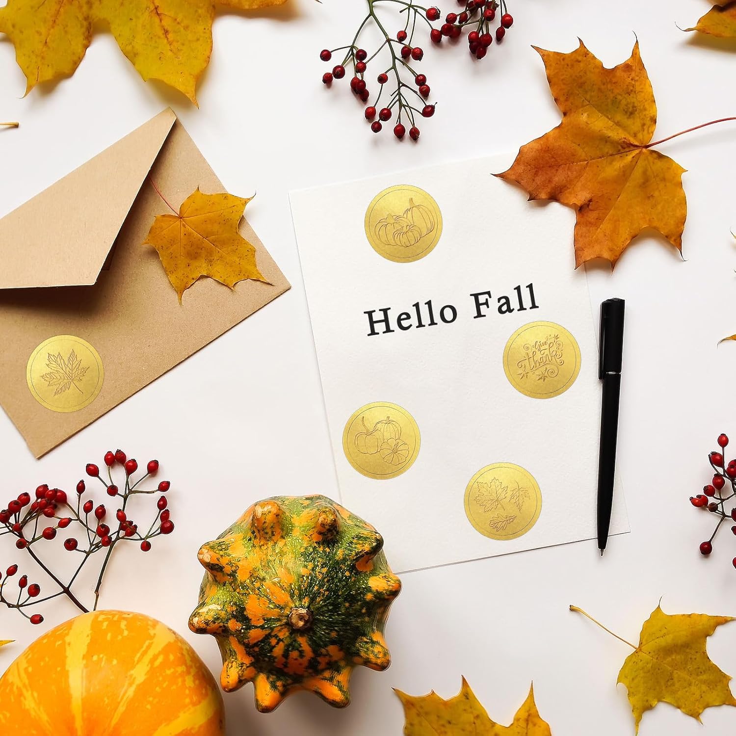 AnyDesign 500 unidades de sellos en relieve dorados de otoño autoadhesivos para dar gracias, hojas de arce, calcomanías de papel de aluminio con