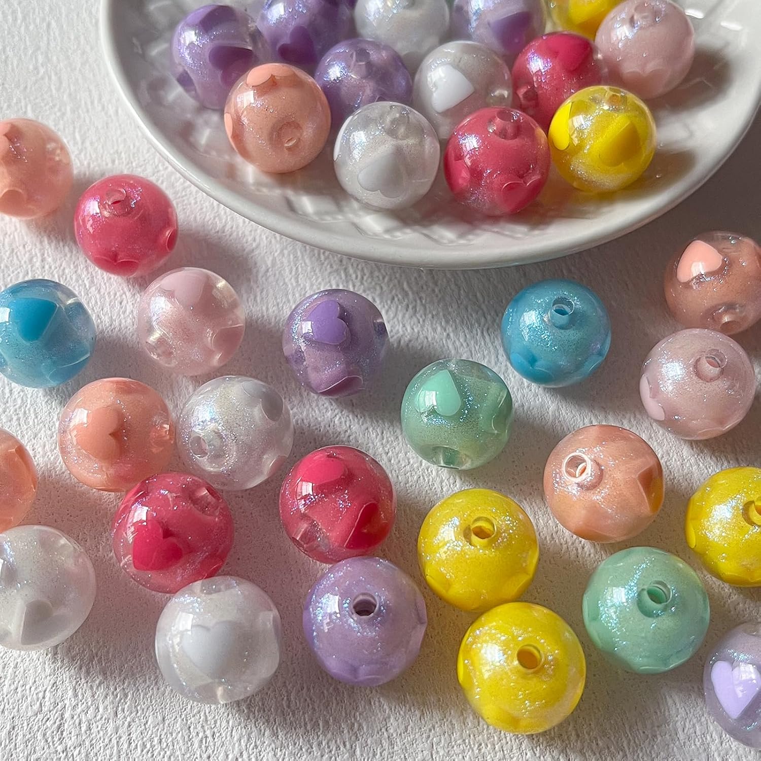 Cuentas acrílicas chapadas de 0.631 pulgadas (0.630 in), cuentas coloridas y brillantes con patrón de corazón para bricolaje, cadena de teléfono,