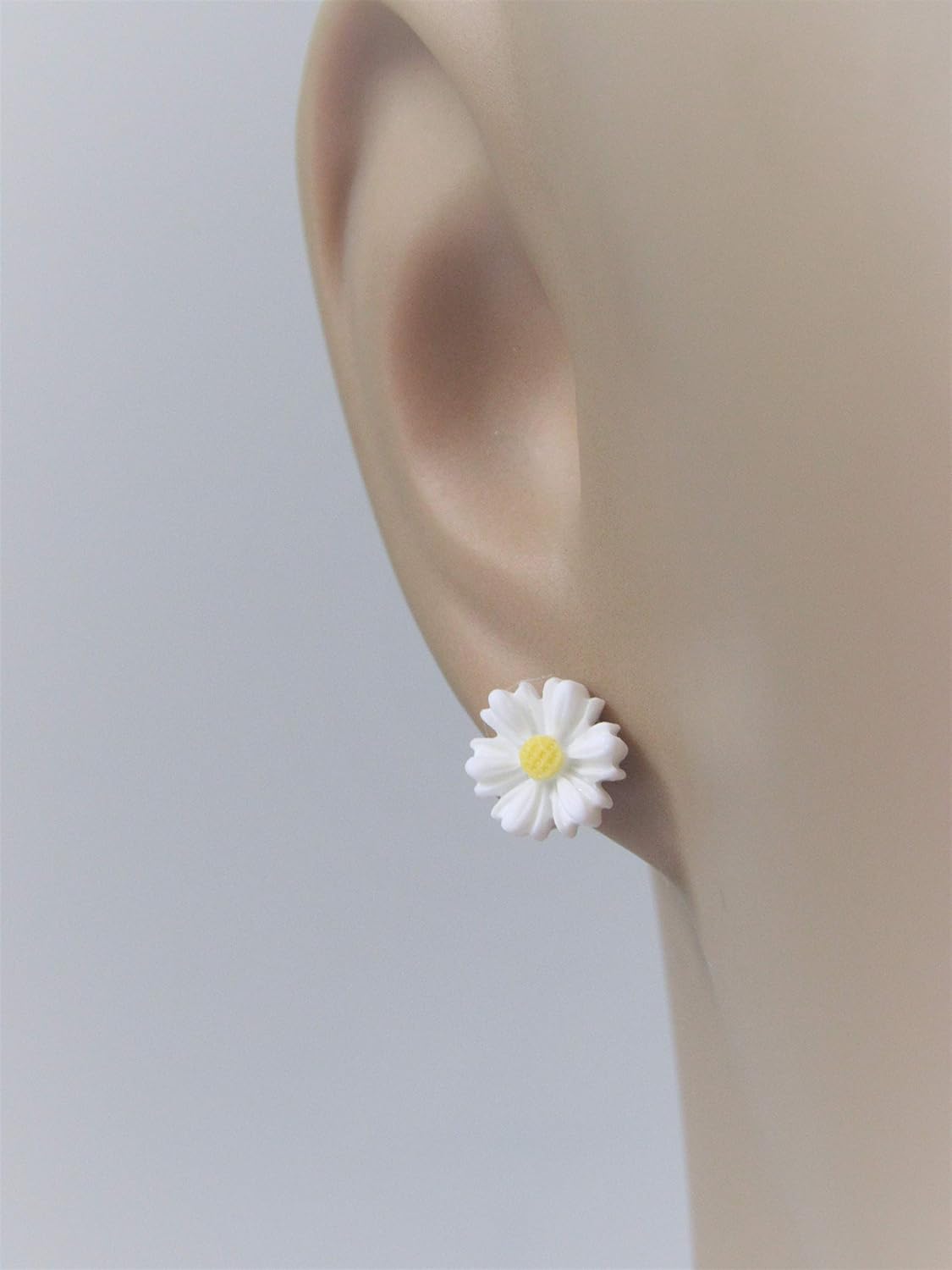 Daisy Studs, Mommy & Me Stud Earrings, Mother and Daughter Daisy Earrings, Spring Earrings, Matching Daisy Earrings, Mom Daughter Jewelry