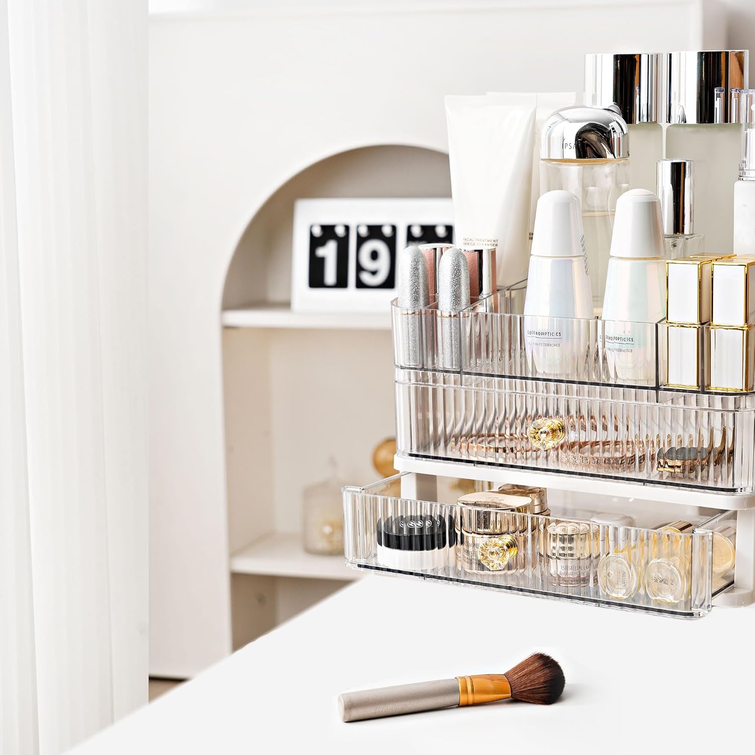 VEMURE Organizador de maquillaje con 2 cajones, vitrina de cosméticos para dormitorio, baño, tocador, soporte de almacenamiento de escritorio de
