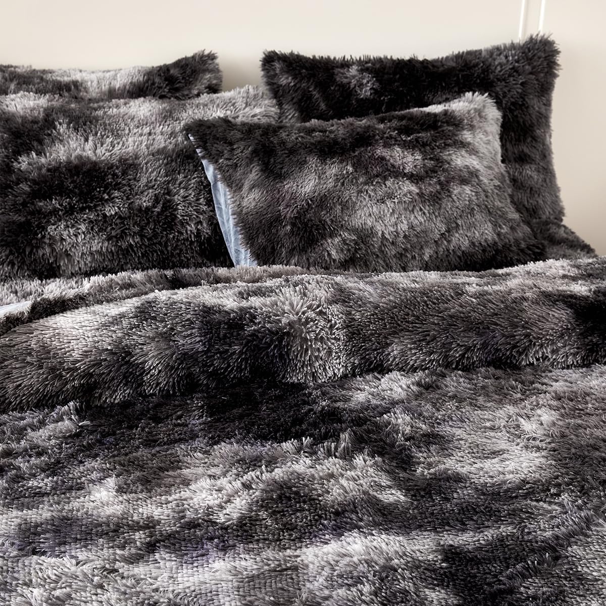 PERFEMET Juego de 3 piezas de edredón de pelo sintético mullido gris oscuro, tamaño matrimonial, juego de ropa de cama de felpa lanudo teñido