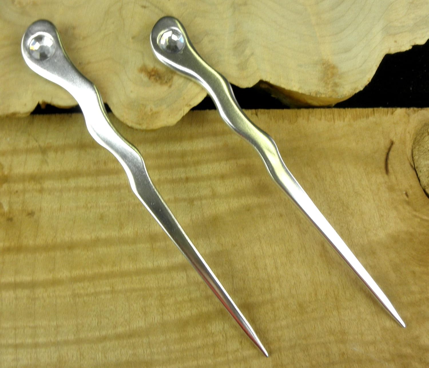 (2) Palillos de pelo en espiral de metal de aluminio anodizado de 6 pulgadas de largo con diamantes de imitación transparentes, horquilla de púa –