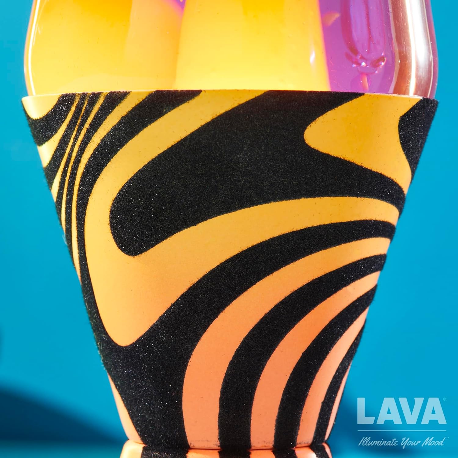 Lava Lámpara – 14.5″ Groovy Gradient Flocado Base – La Luz de Movimiento Original – Cera Amarilla y Líquido Púrpura – Artículo 2015
