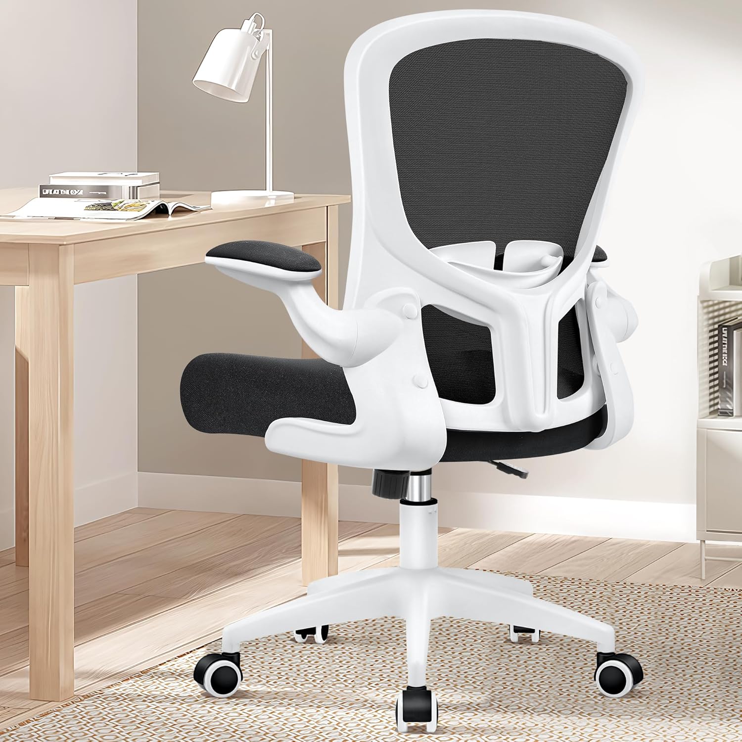 Silla de oficina ergonómica, silla de escritorio de soporte lumbar con reposabrazos abatibles y silla de oficina giratoria de altura ajustable