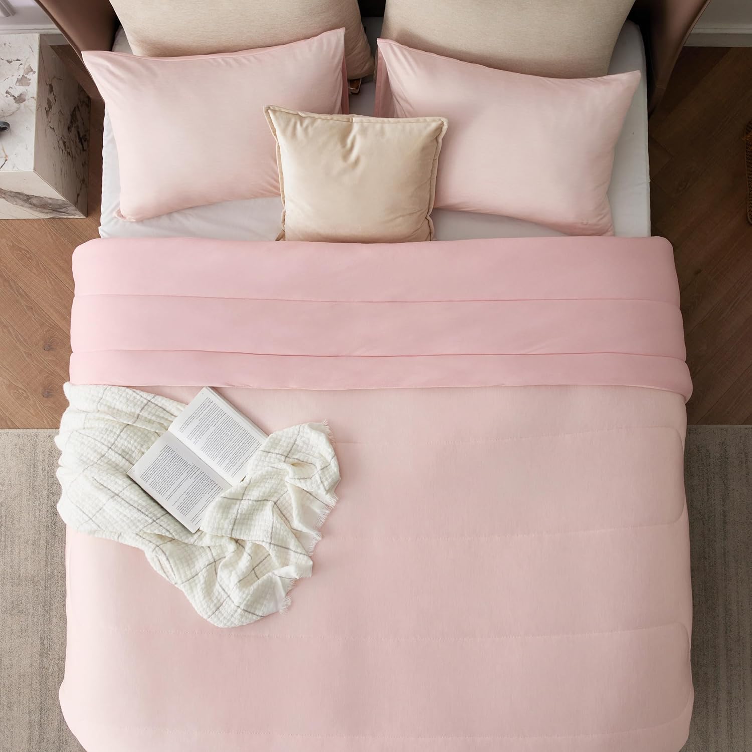 Bedsure Juego de edredón King  Juego de cama refrescante y cálido, edredón reversible rosa para todas las estaciones, 3 piezas, 1 edredón tamaño