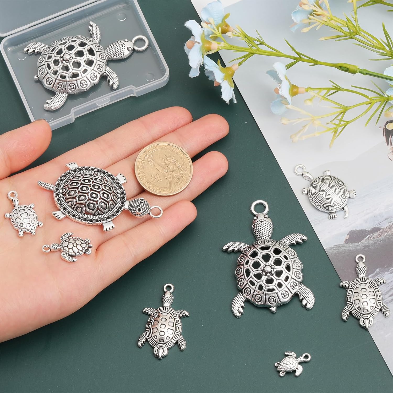 CHGCRAFT 30 dijes de aleación con forma de tortuga de estilo tibetano de 15 estilos para hacer joyas y accesorios de pulsera, plata antigua