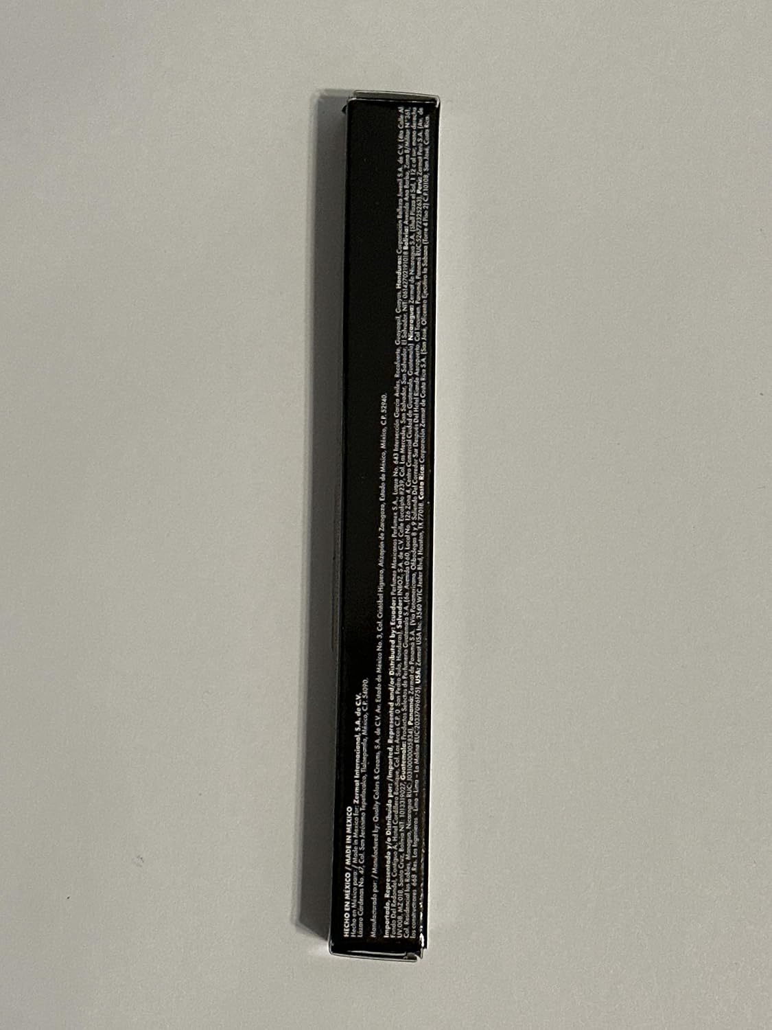 Delineador de ojos retráctil negro con punta manchada 0.012 oz de Zermat