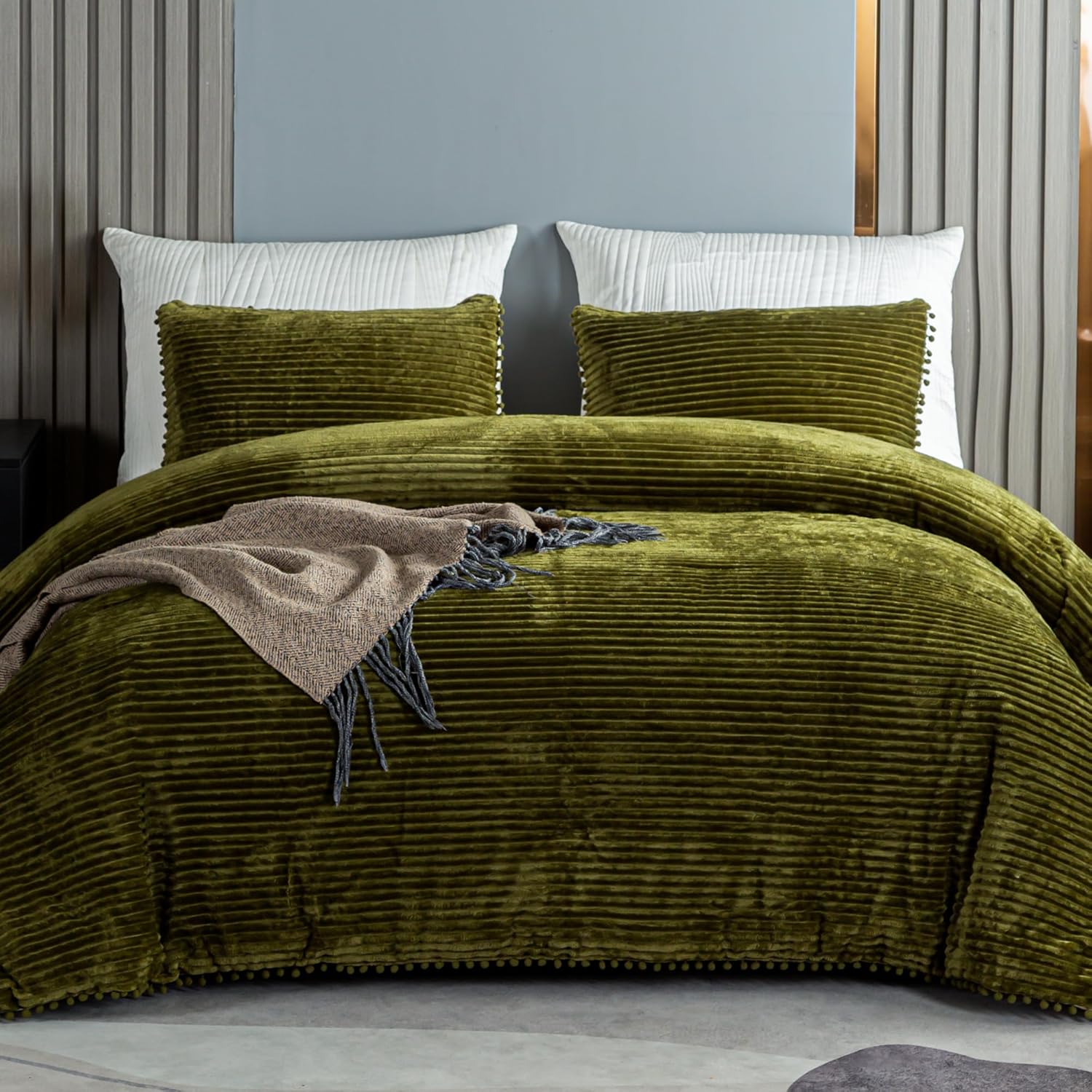 Juego de edredón de terciopelo verde oliva, edredón bohemio esponjoso de 3 piezas, reversible con flecos de pompones, juego de ropa de cama de forro