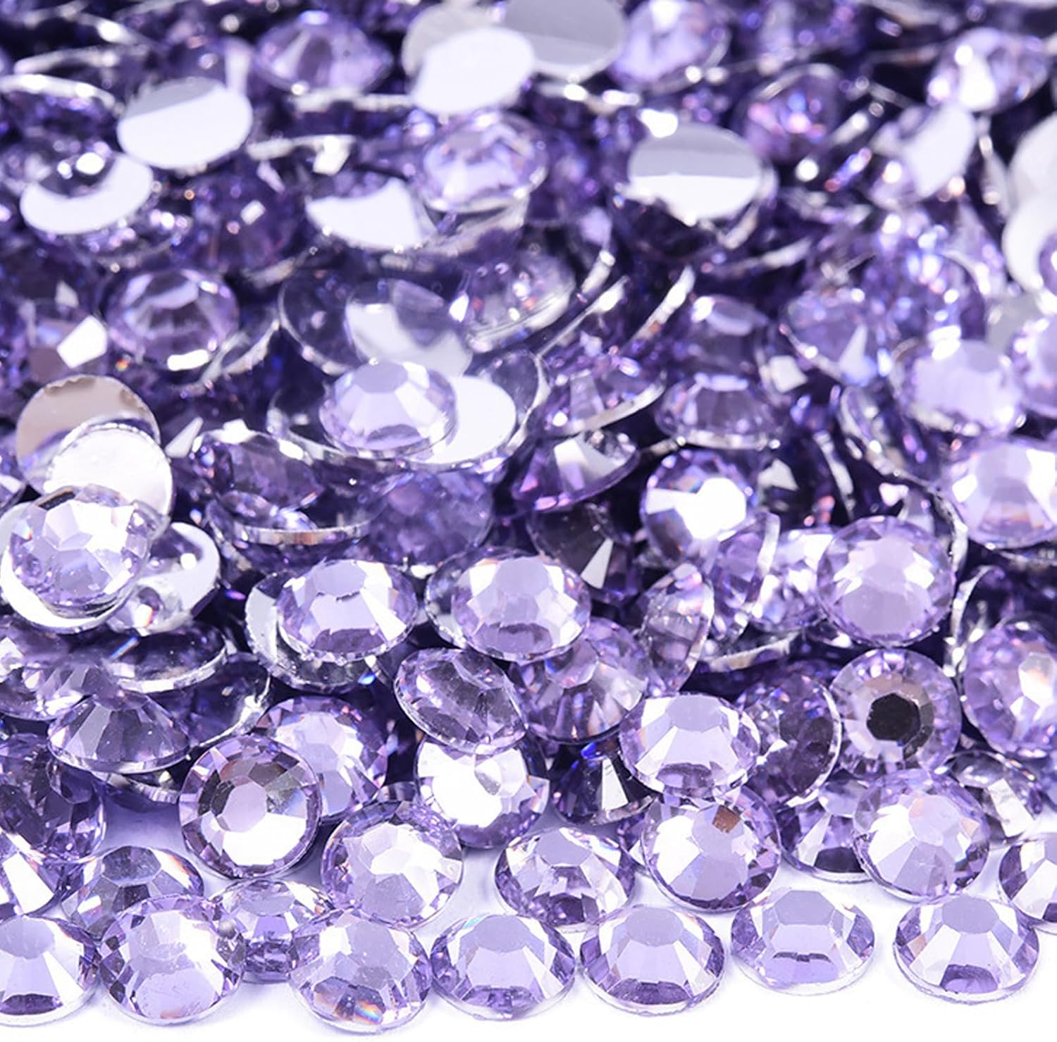 Sukiiy 3000 diamantes de imitación de resina de 0.197 in con parte trasera plana para manualidades, diamantes de imitación de amatista teniente para