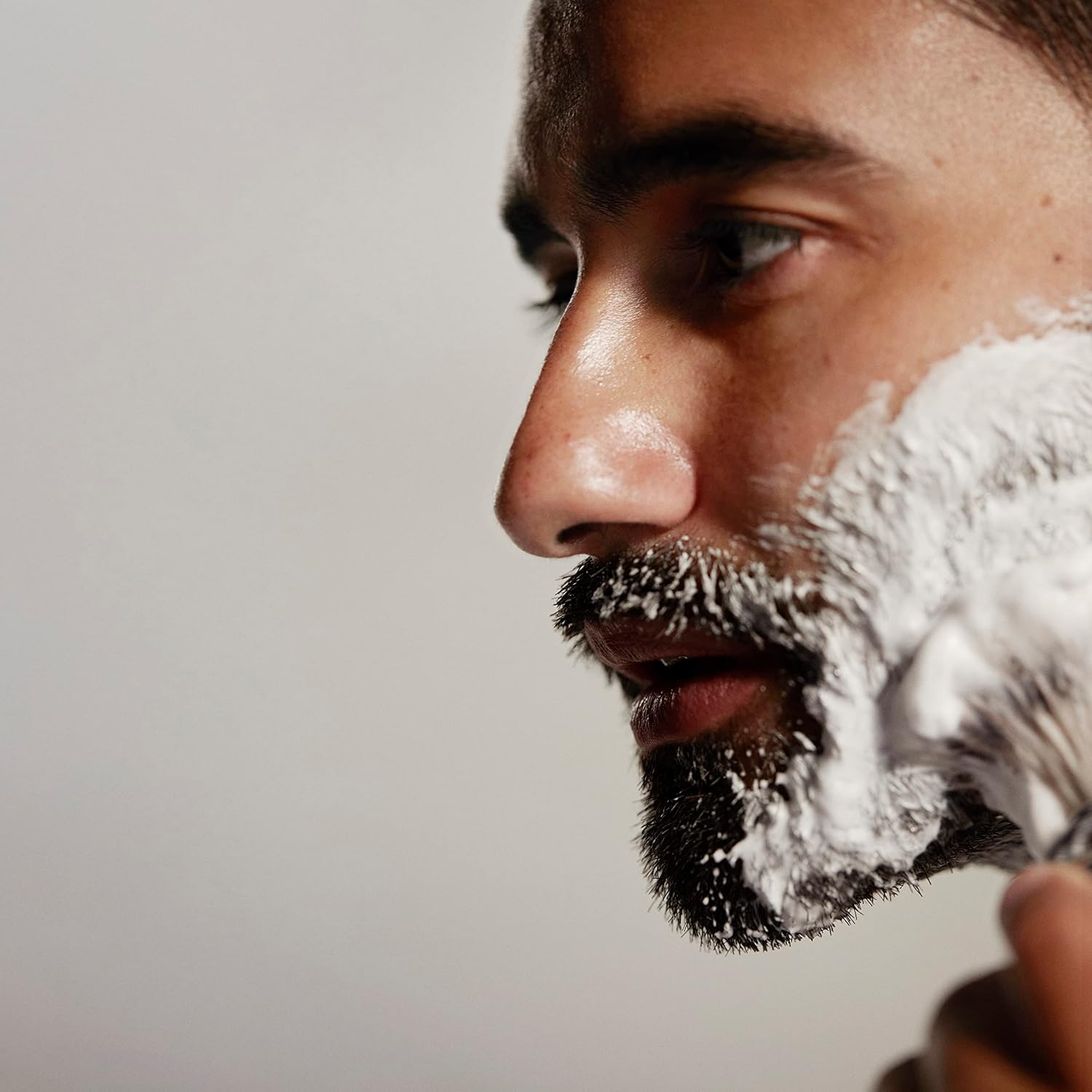 The Art of Shaving Juego de jabón de afeitar, repuesto de jabón de afeitar con cuenco de afeitar de madera, protege contra la irritación, lavanda,