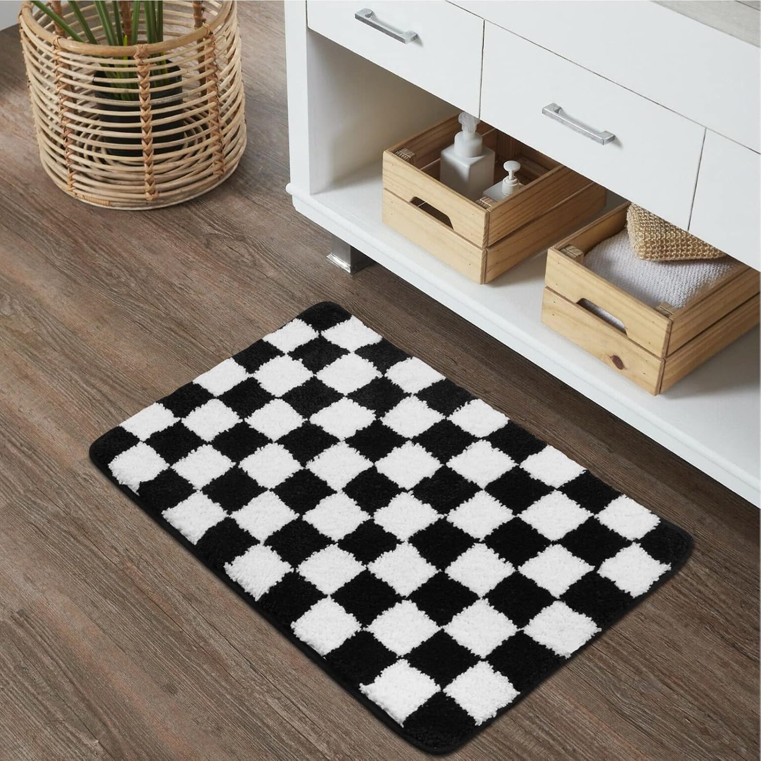 Uphome Alfombras de baño a cuadros blancos y negros, antideslizantes, absorbentes de agua, alfombra de baño de microfibra suave, lavable a máquina,