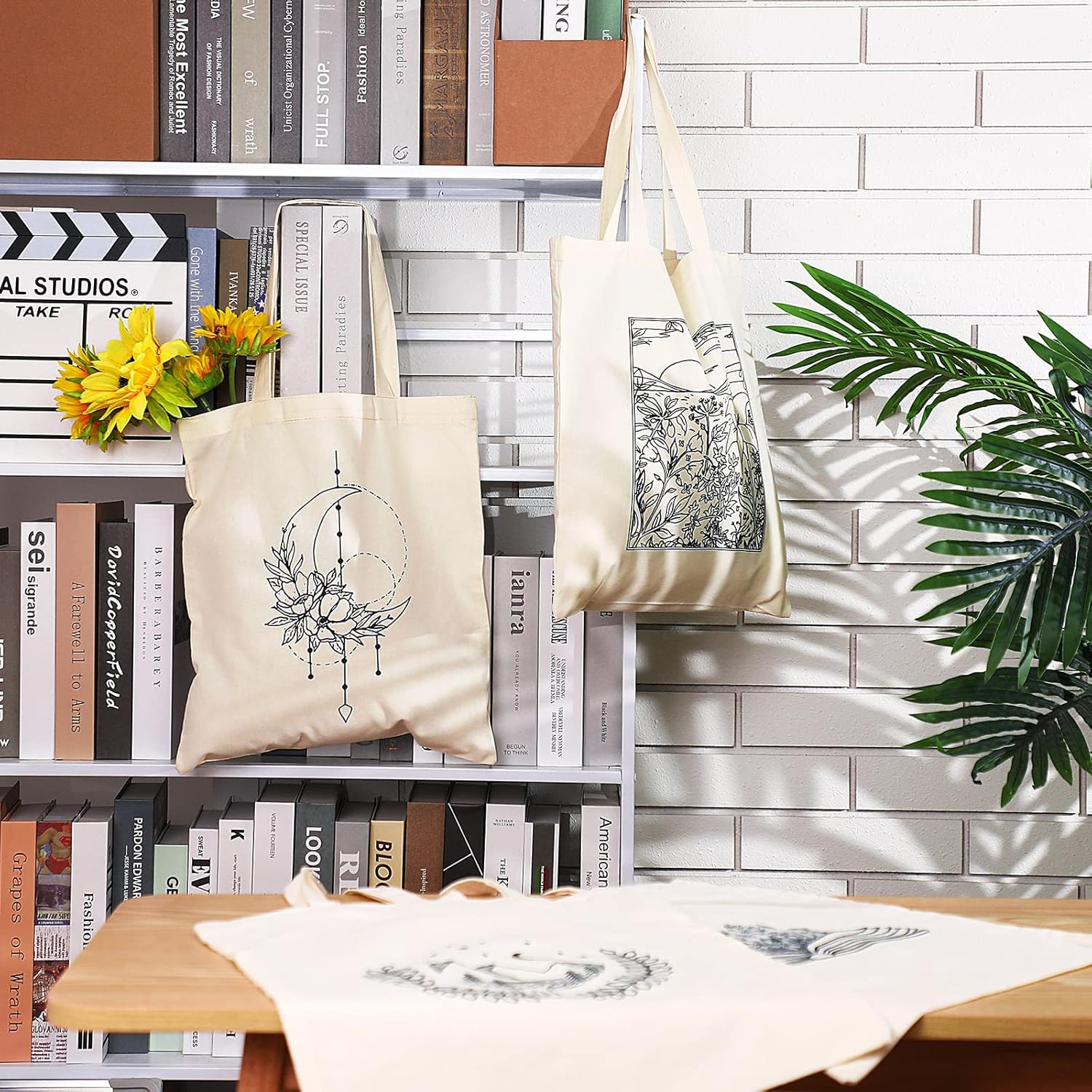 4 bolsas de lona para mujeres, diseño floral, gato, hongos, bolsa de compras reutilizable para niñas, regalo de Navidad (artístico)