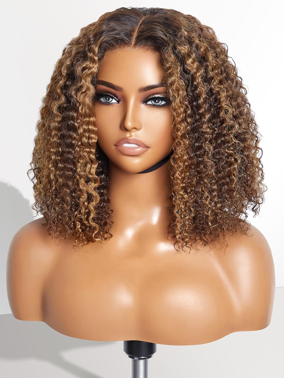 LUVME HAIR Peluca de cabello humano rizado sin pegamento con reflejos de 12 pulgadas, precortada 5×5 HD, cierre de encaje, peluca predepilada marrón
