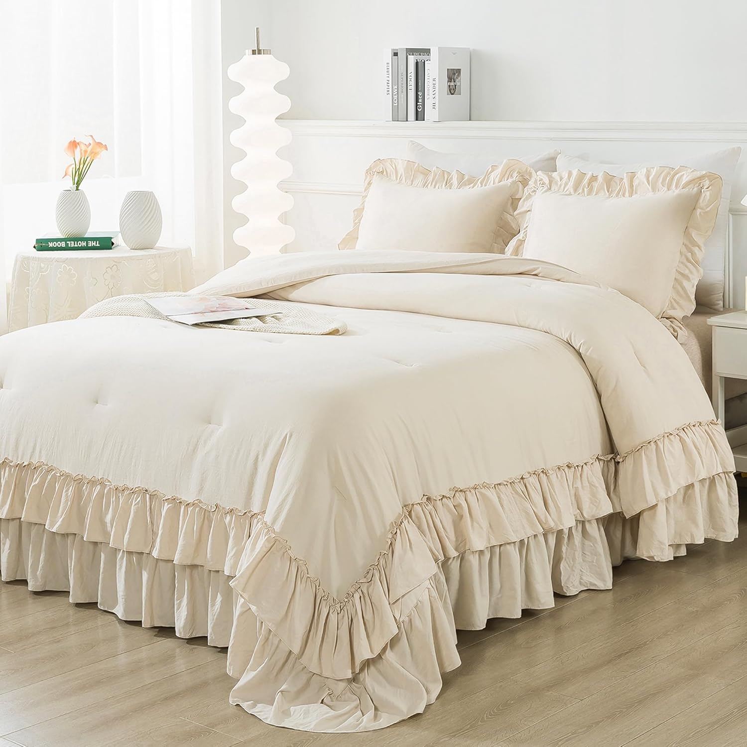 Andency Juego de edredón beige tamaño Queen, juego de edredón suave y ligero con volantes lisos, 3 piezas, para todas las estaciones, estilo rural,