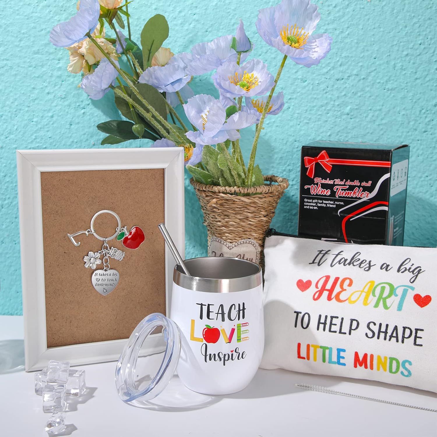 Vaso de vino de 3 piezas de 12 onzas con texto en inglés “Teach Love Inspire – It Takes a Big Heart To Help Shape Little Minds – Bolsa de cosméticos
