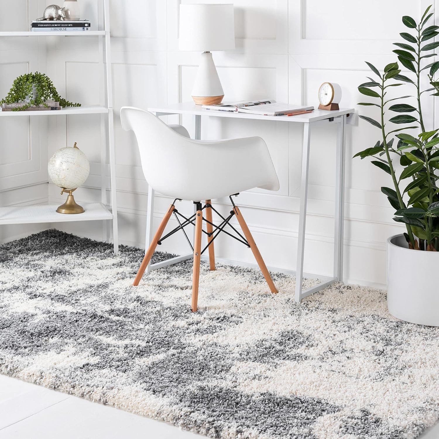 Rugs.com Soft Touch Shag Collection – Alfombra de pelo largo gris ahumado de 3 x 5 pulgadas, perfecta para entradas, cocinas, rincones de desayuno,