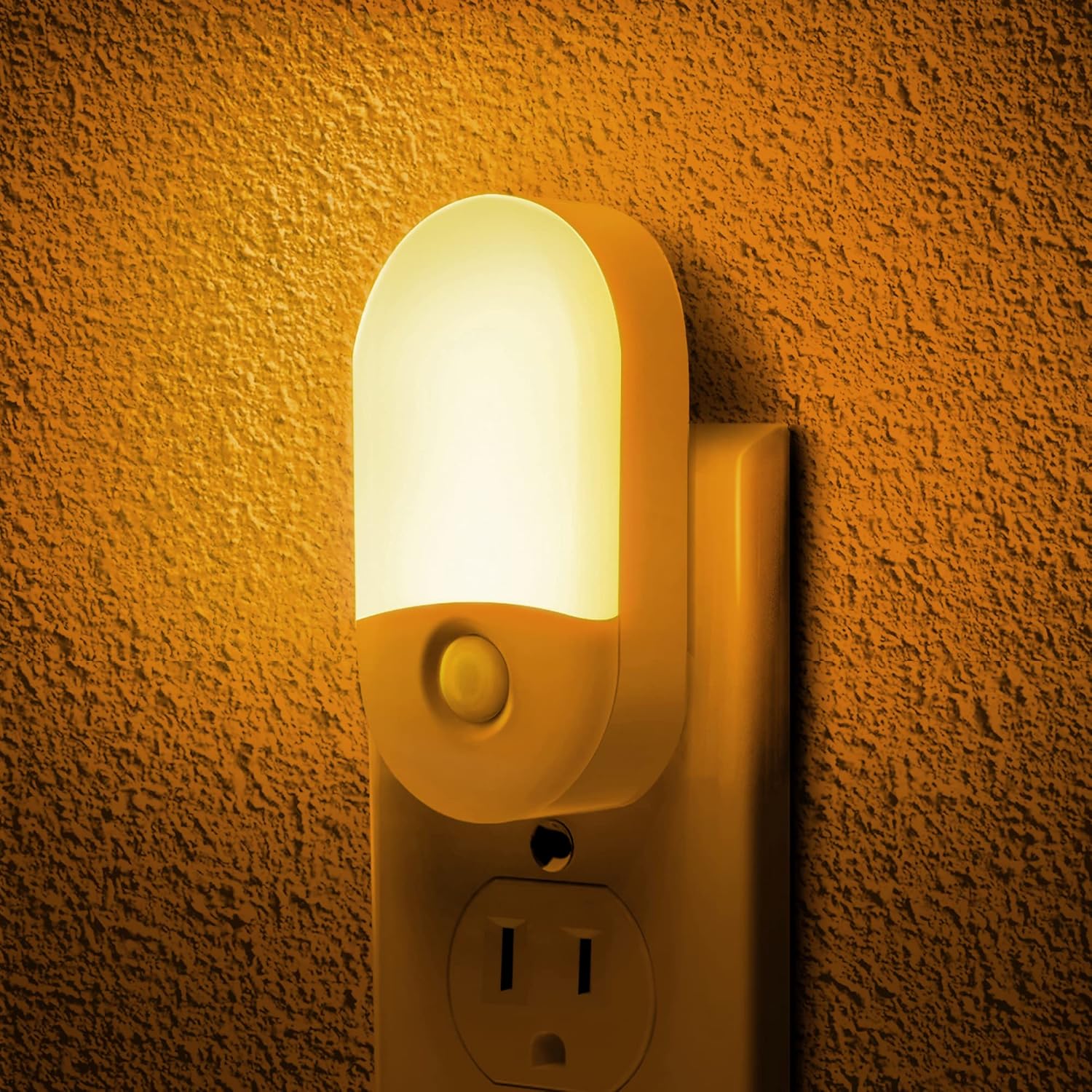 LOHAS – Lámpara de noche LED con enchufe para pared y sensor automático de luz, luz regulable, 0.6W, 3060lúmenes, 2000K, luz baja en color azul para