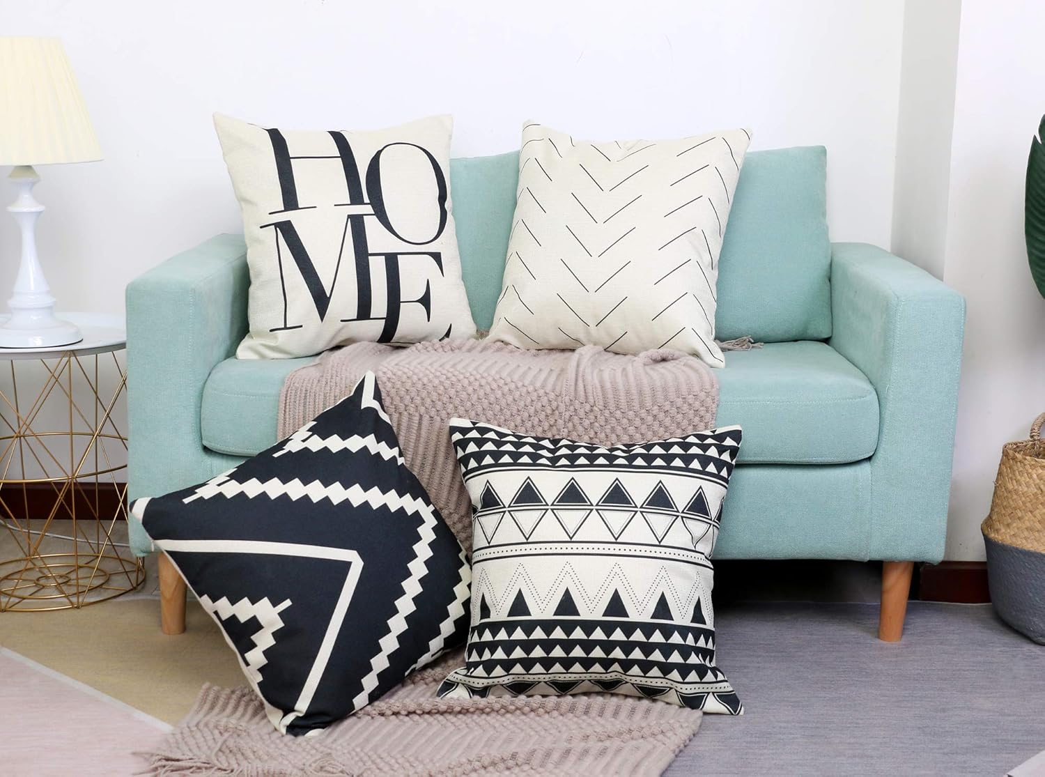 Juego de 4 fundas decorativas de 16 x 16 pulgadas para sofá, fundas cuadradas en blanco y negro para cojines de cama y decoración de sala de estar